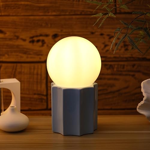 Lámpara de mesa moderna de cerámica azul Base de cerámica blanca Jade redonda bola cristal acento lámpara