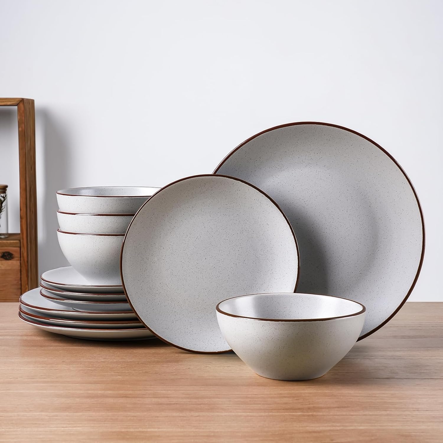 Famiware Venus Plates and Bowls Sets 12 Pieces Stoneware Speckled Dinnerware Sets Dishes Set for 4 Microwave and
