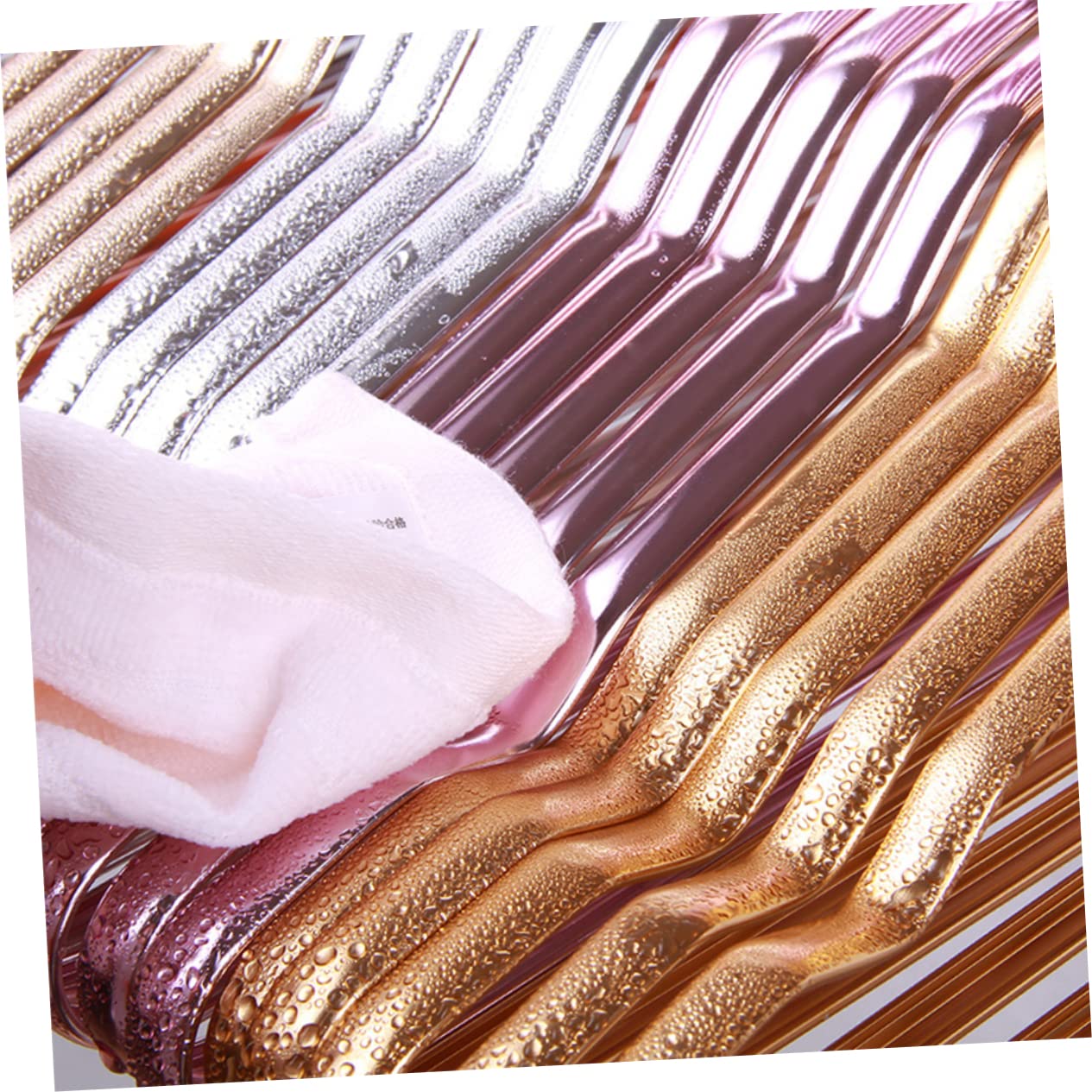 MUCKLILY 5Pcs Golden Aluminum Alloy Clothes Hanger Non Slip Adult Coat Hangers Chic Design for Closet Organization Heavy Duty and Portable Hanging Supplies