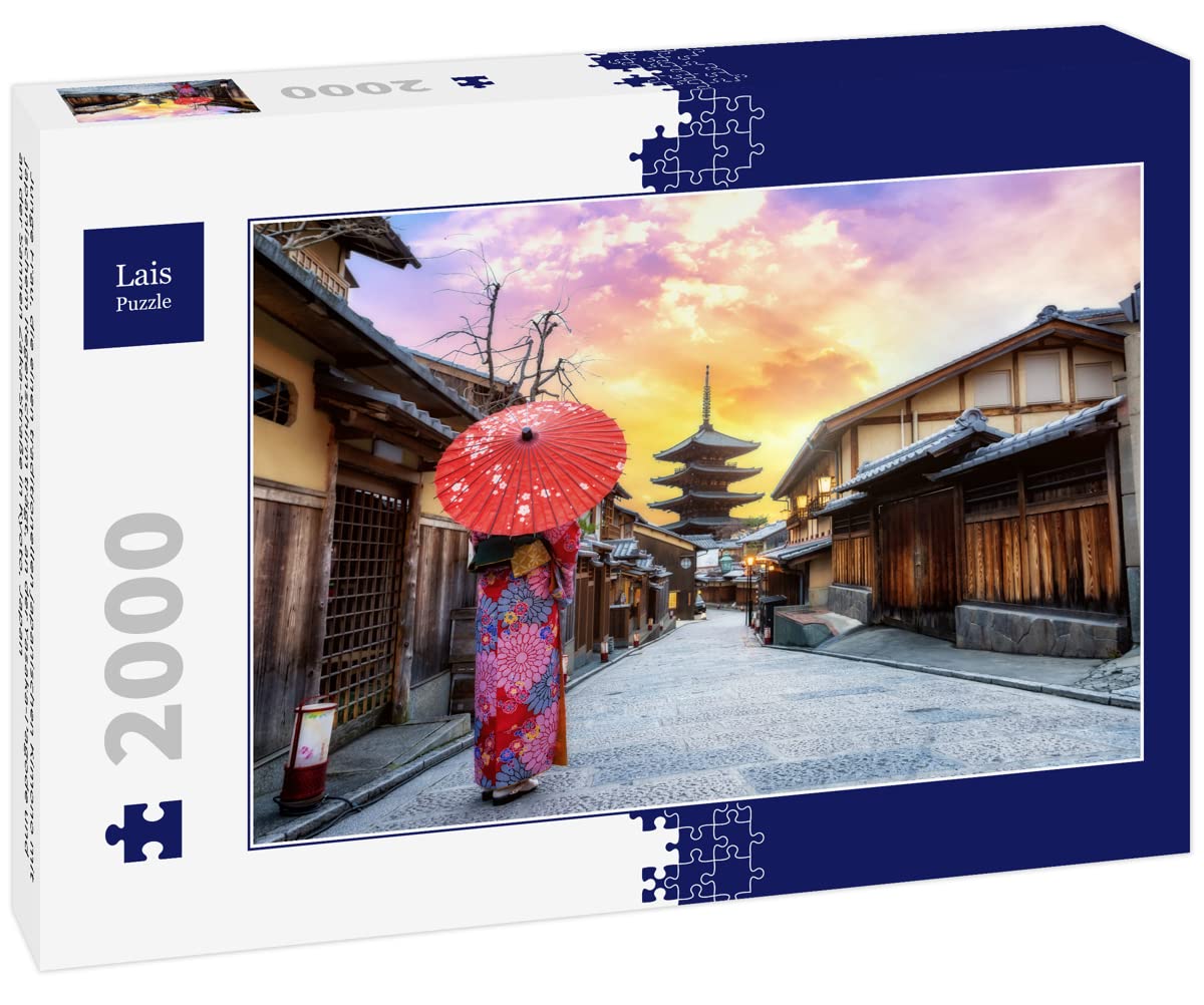 Lais Puzzle Young woman wearing a traditional Japanese kimono with Japanese umbrella on Yasaka Pagoda and Sannen Zaka Street in Kyoto, Japan 2000 pieces