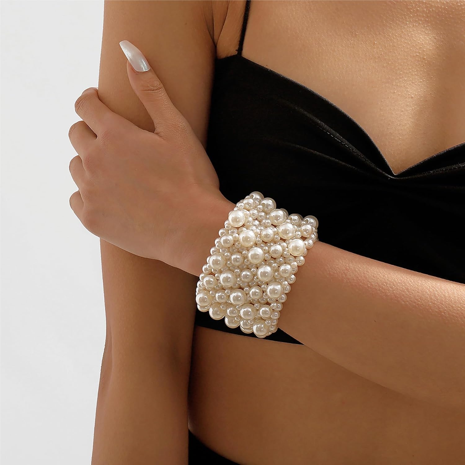 Women’s Vintage Elastic Imitation Pearl Bracelet for Wedding Holiday Party - Image 3