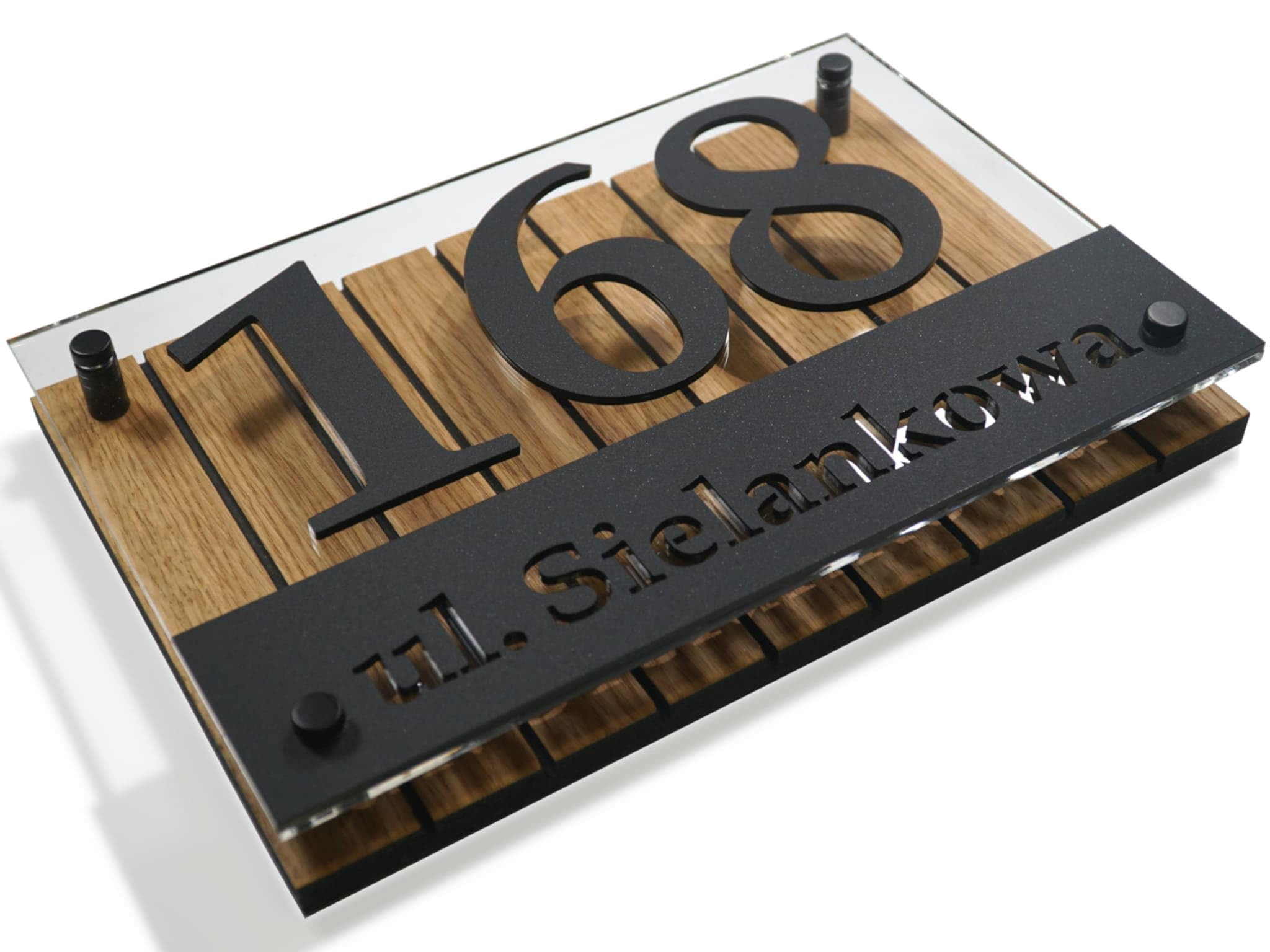Plaque d'adresse extérieure en chêne pour valoriser votre façade - 2