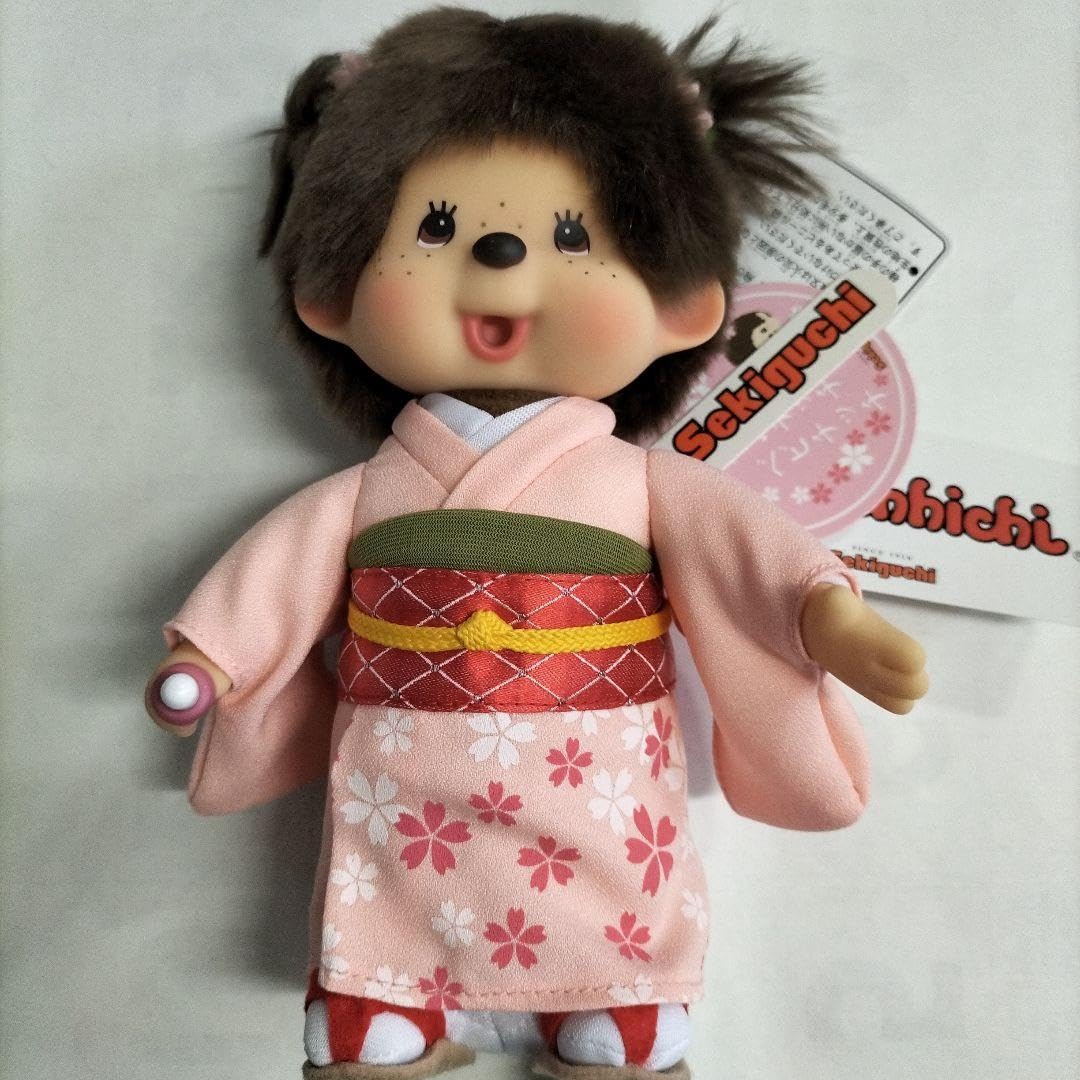 Amazon.co.jp: 桜着物姿のモンチッチぬいぐるみ : おもちゃ