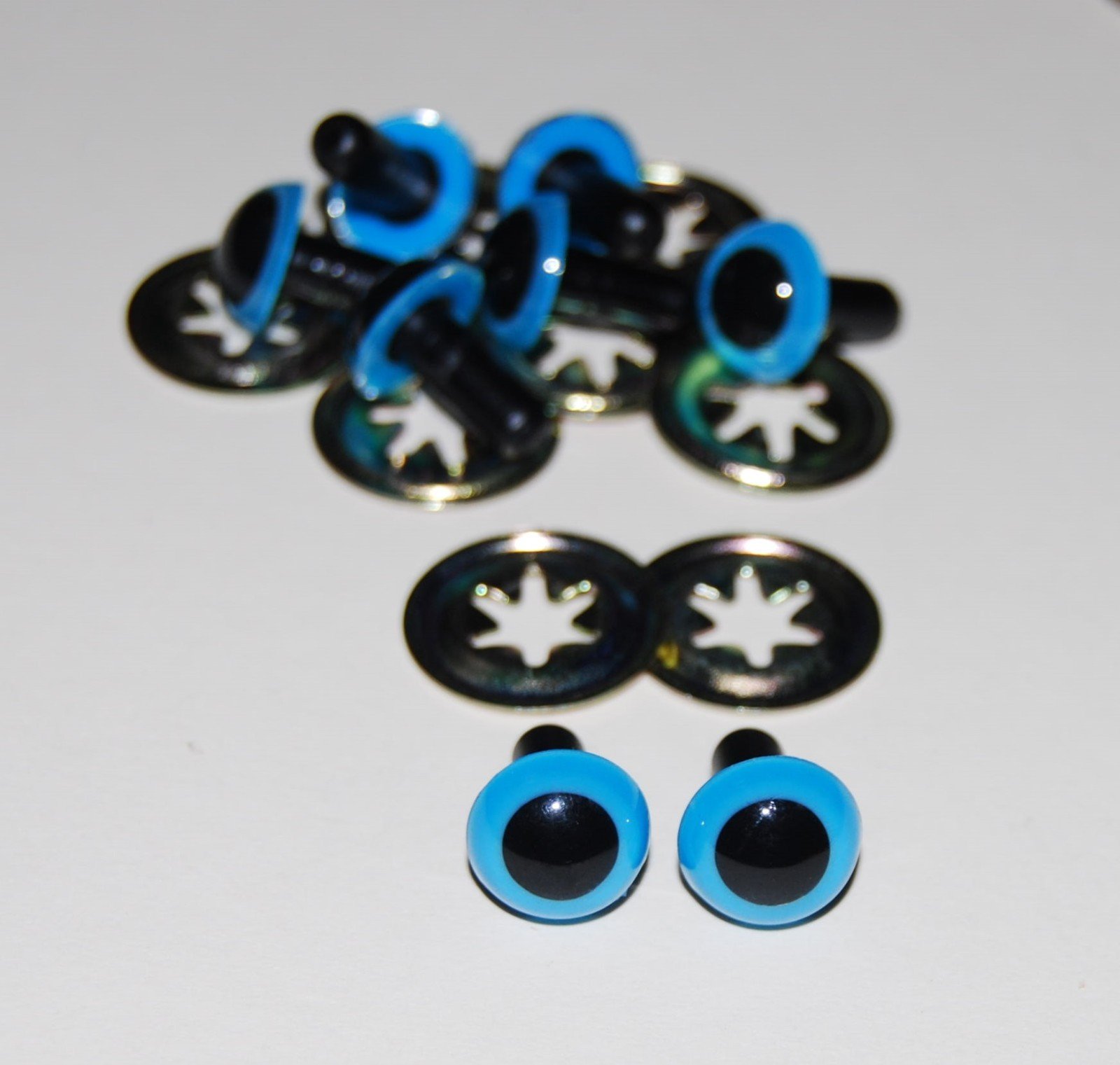 celloexpress 18mm Blue Crystal Eyes with Metal Backs - Safety Eyes for Soft Toy Teddy Bear Animal Making (Pack of 4 Pairs)