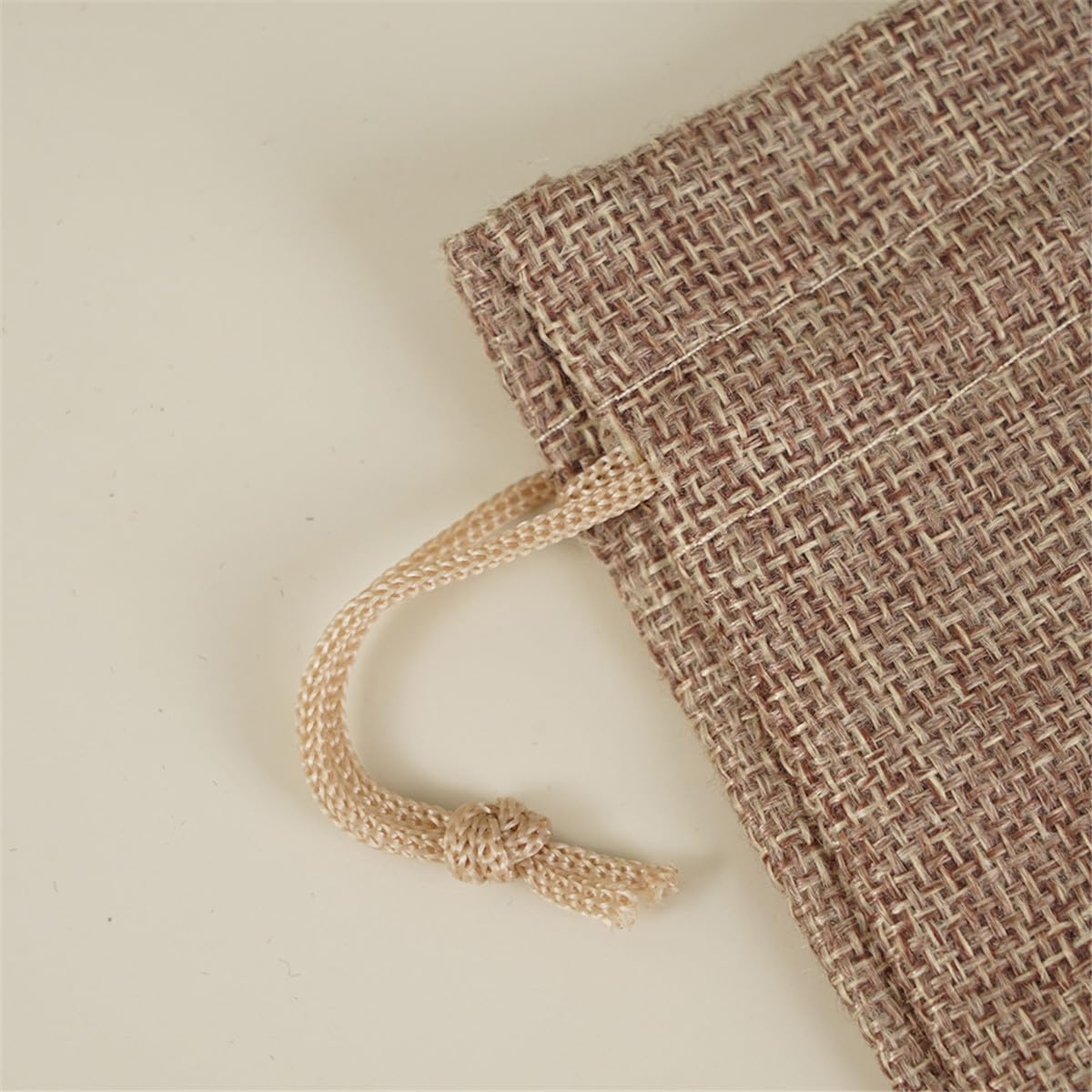 Lot de 75 petits sacs en lin avec cordon de serrage - Petits sacs en lin - À remplir - Petits sacs cadeaux pour mariage, fête, artisanat (marron, 10 x 15 cm)