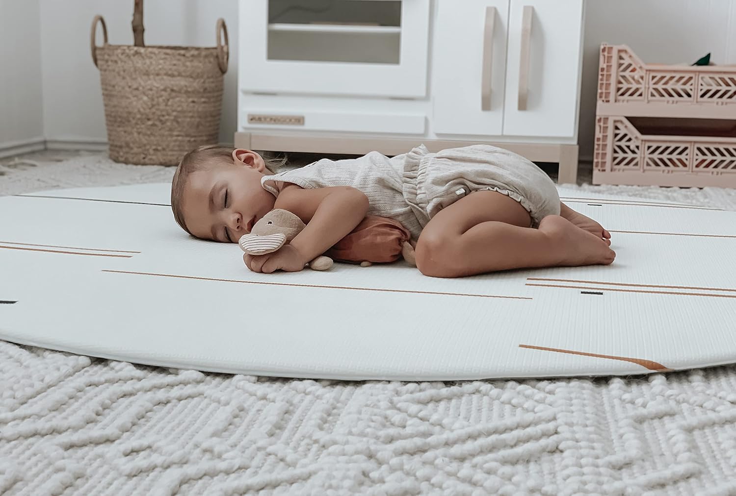 Ofie Round Mat, Baby Play mat (Plants + Eze, Round)