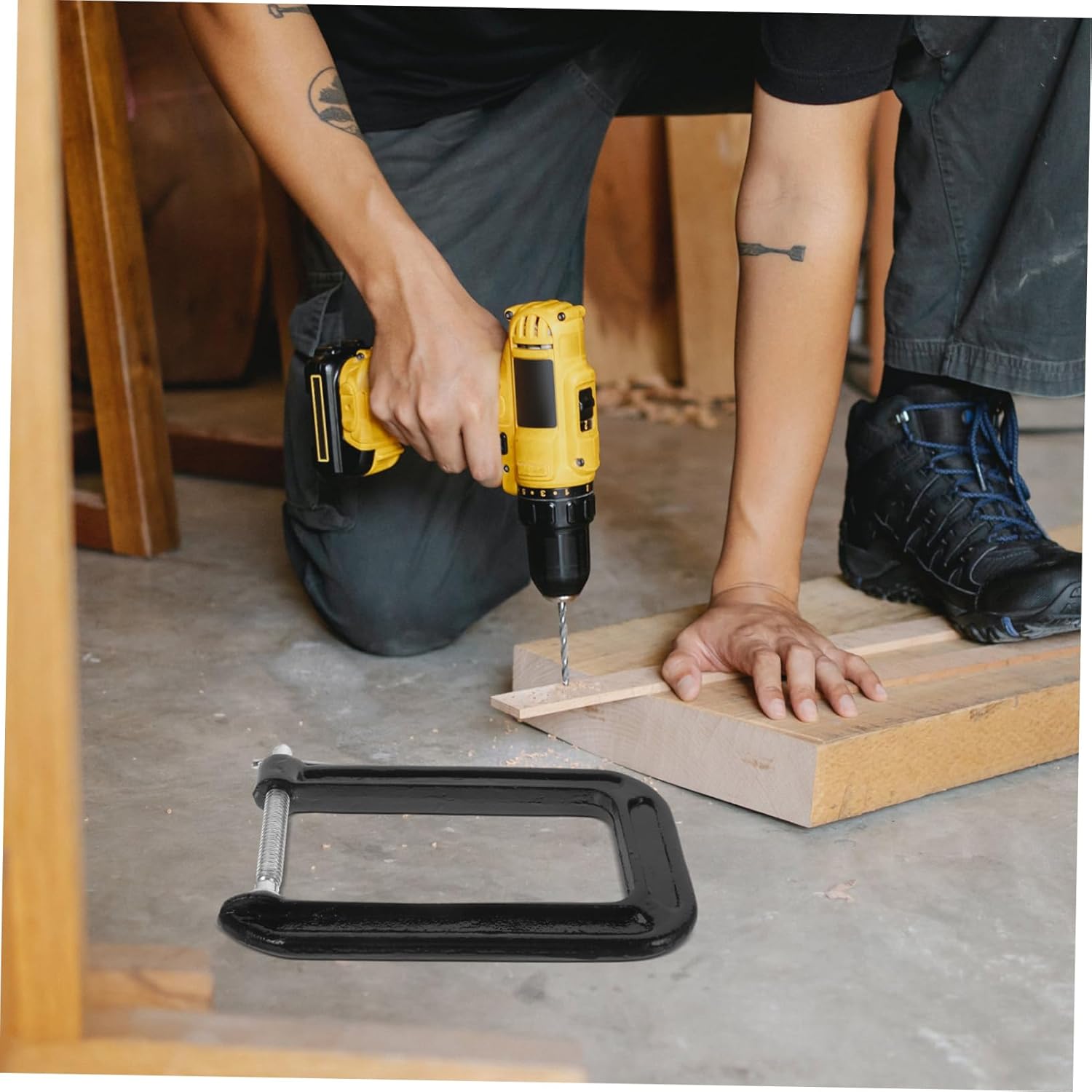 POPETPOP Desktop Clamp Clamp for Table Mounting Durable and Sturdy Design for Woodworking and Mechanical Projects Reliable Locking Mechanism for Strong Grip