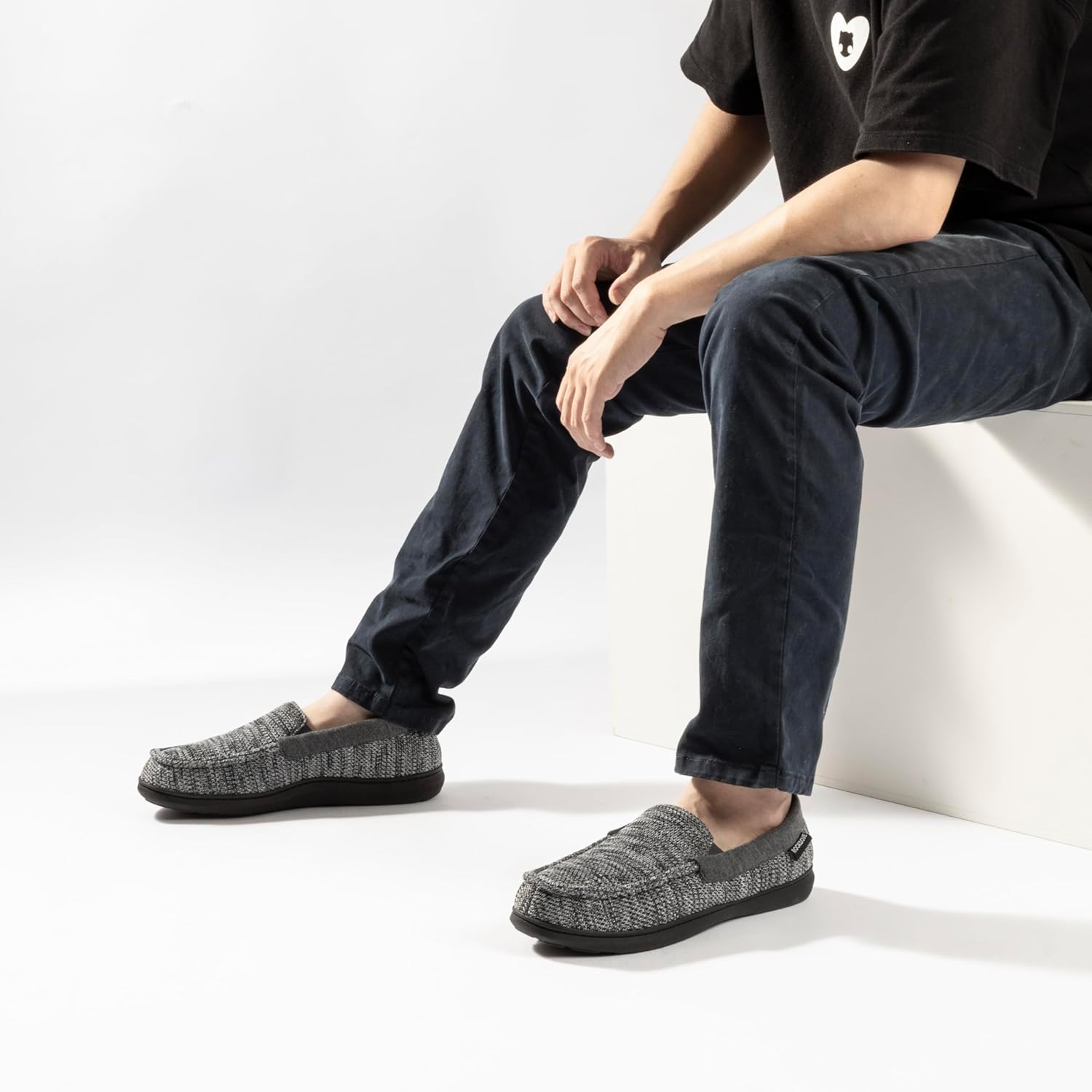 RockDove Men's Tweed Memory Foam Moc Slipper - Image 2