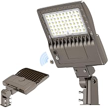 KUKUPPO 200W LED Parking Lot Light, Dusk to Dawn LED Shoebox Flood Pole Light Outdoor Parking Lighting with Slip Fit 30,000LM 5000K IP65 Waterproof 100-277V UL Listed