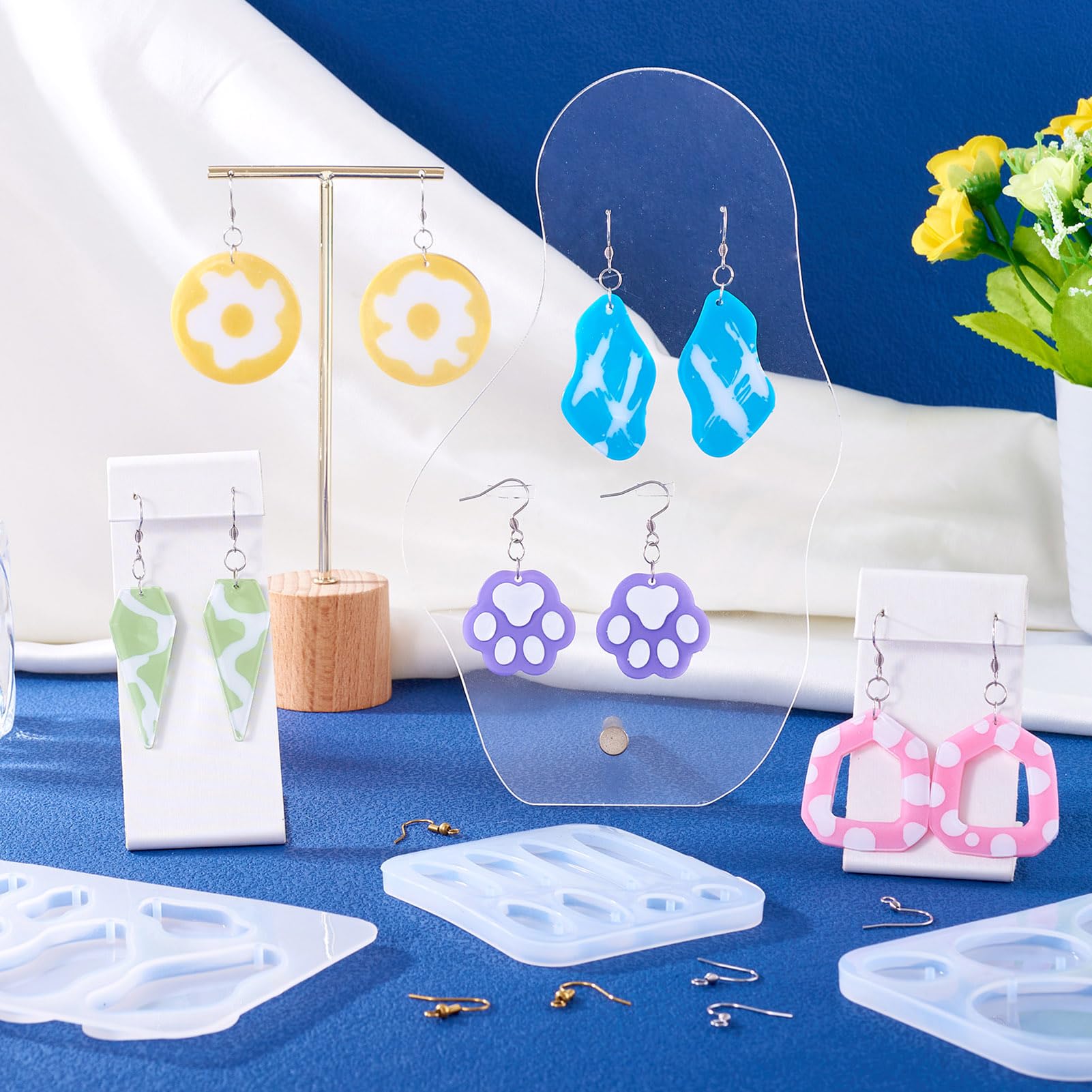 PandaHall 11pcs Silicone Molds Paw Print Teardrop Jewelry UV Resin Moulds with Earring Hooks for Casting Epoxy Resin Jewelry Making Earring Craft - Image 2
