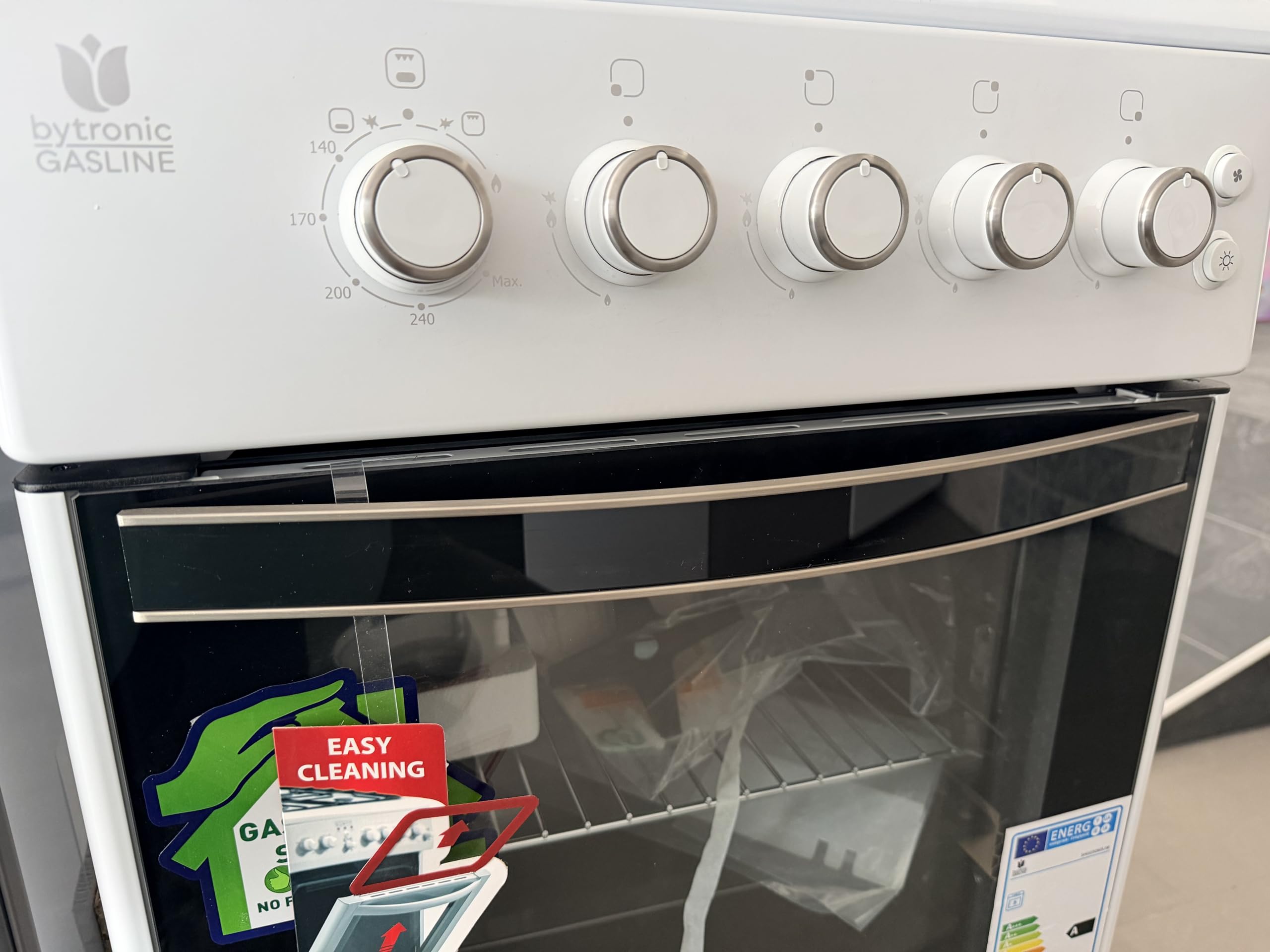 Gasline SHGG5060UW Gas Standherd mit Gasbackofen und Grill, Umluft SHGG5060UW, Weiß, LPG, Erdgas