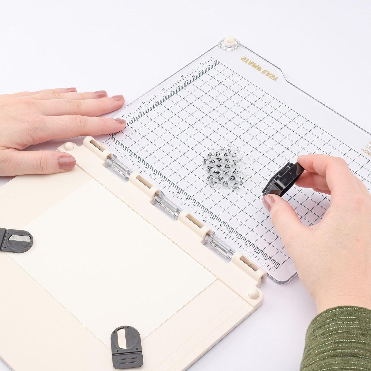 Vaessen Creative Easy Stamp Platform Tool for Accurate Craft Stamping