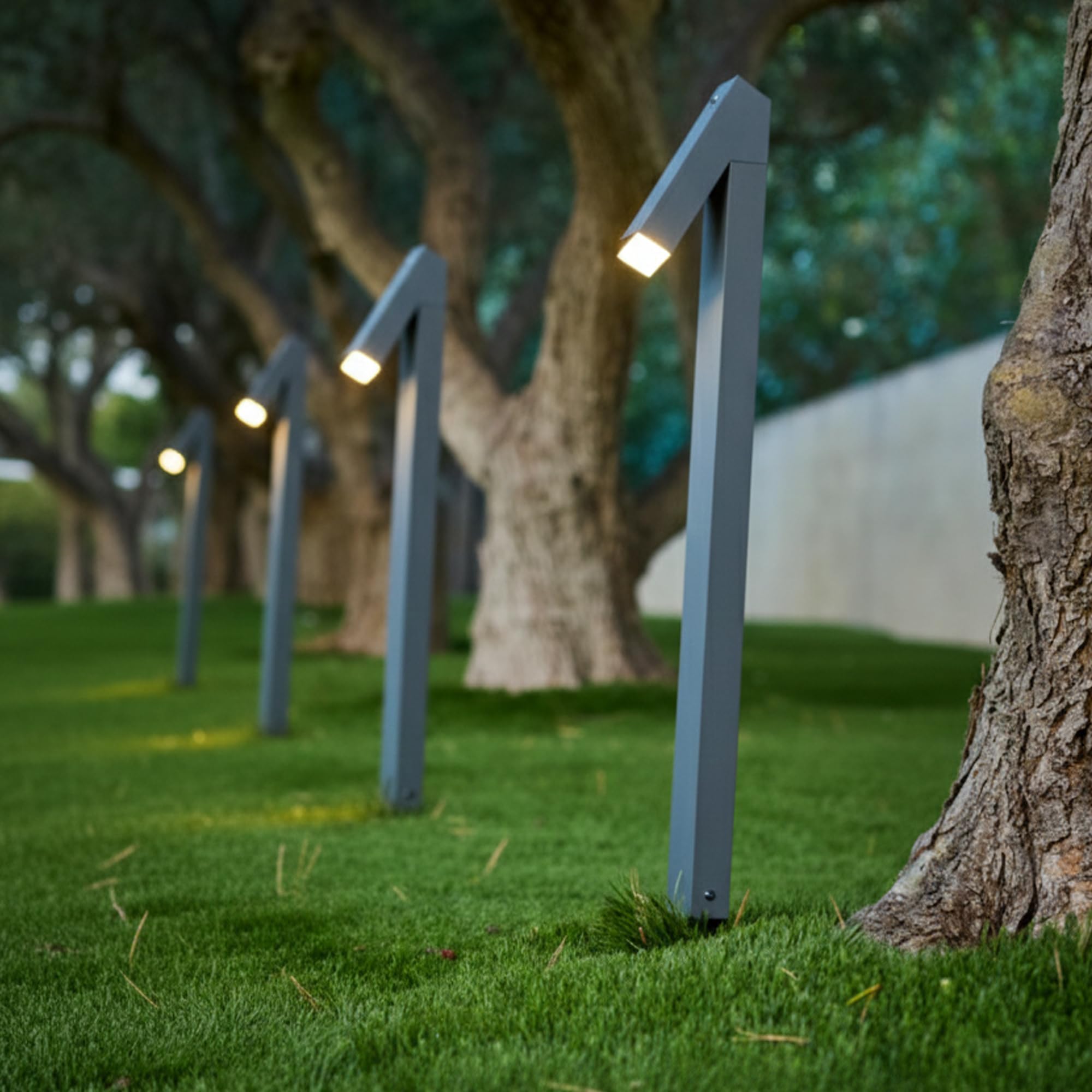 Lumisky SOLTEK TALL H56cm lampa solarna LED do mocowania lub sadzenia
