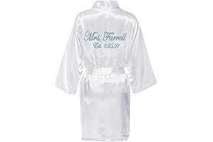 Mrs. Satin Bridal Robe: Personalized Wedding Robe for a Picture-Perfect Wedding