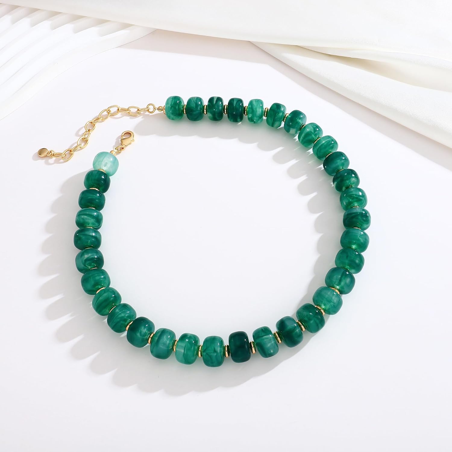 HUAYUNFANG Resin Beads Necklace for Women Chunky Choker Necklaces Boho Colorful Acrylic Beaded Choker Necklace Chunky Statement Jewelry - Image 4