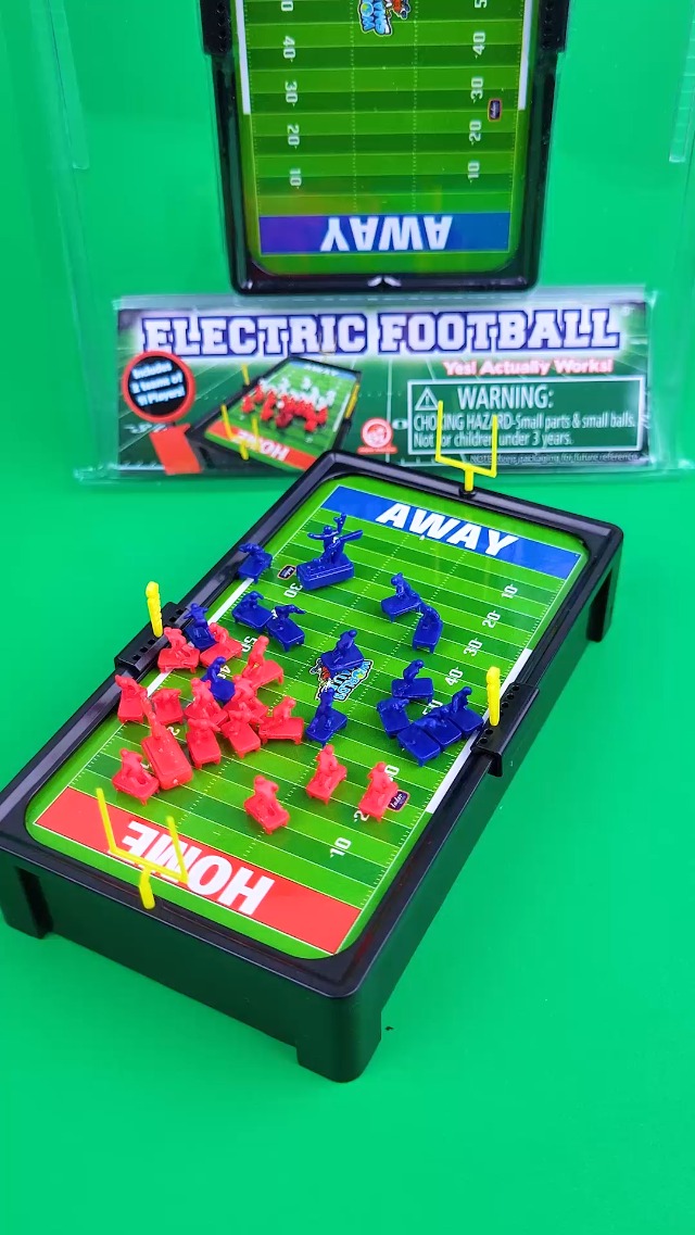 Amazon.com: Compact Mini Electric Football Game (1 Set) – Fully Functional  Pocket-Size Tabletop Football – Perfect for Home, Dorm, Travel, Office &  Gifts : Toys & Games