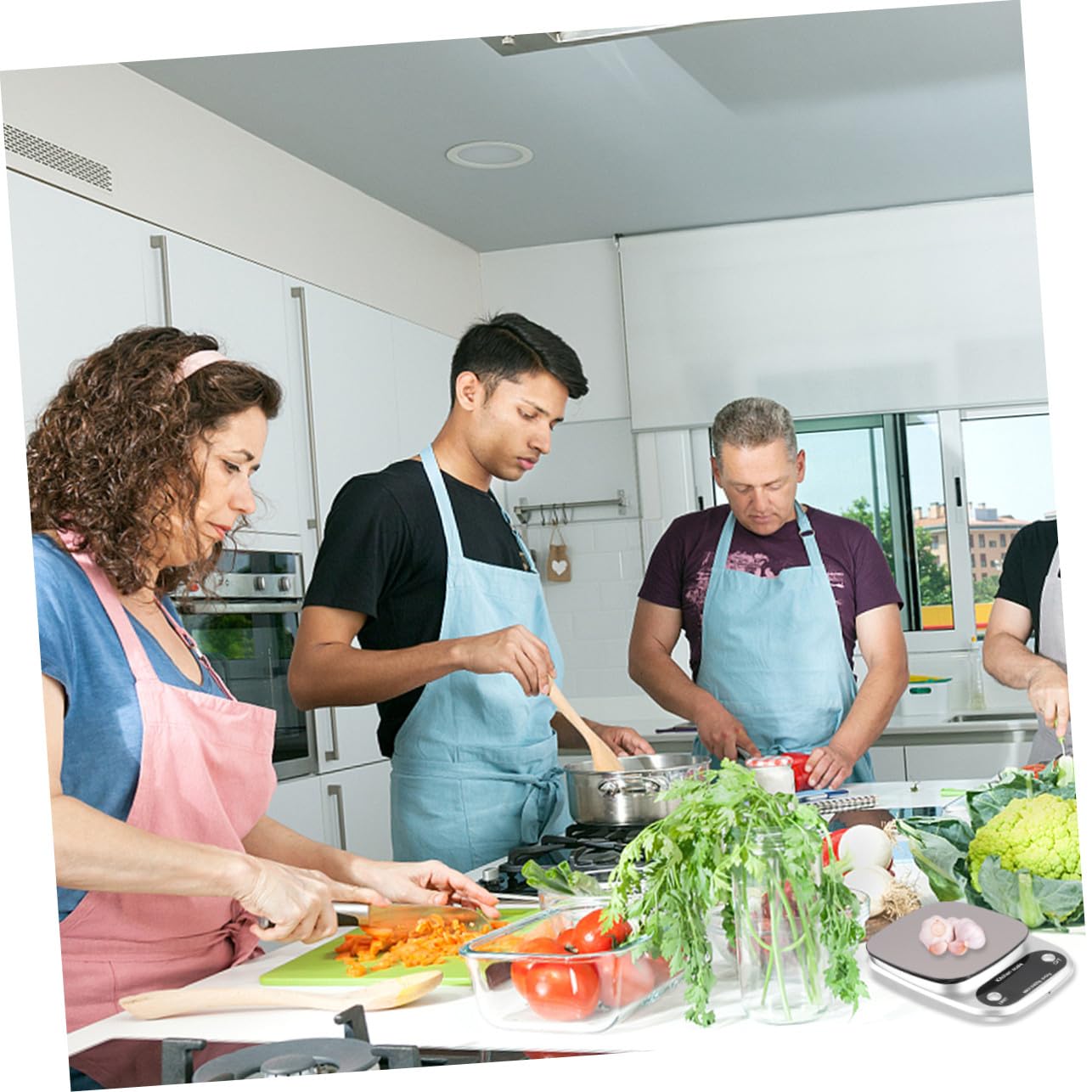 Digitale Küchenwaage 5kg 0, 1g Edelstahl Wiederaufladbar für Küche | Silberne Präzisionswaage mit LCD Anzeige, Kompakt und Leicht, für Backen, Kaffee und Schmuck