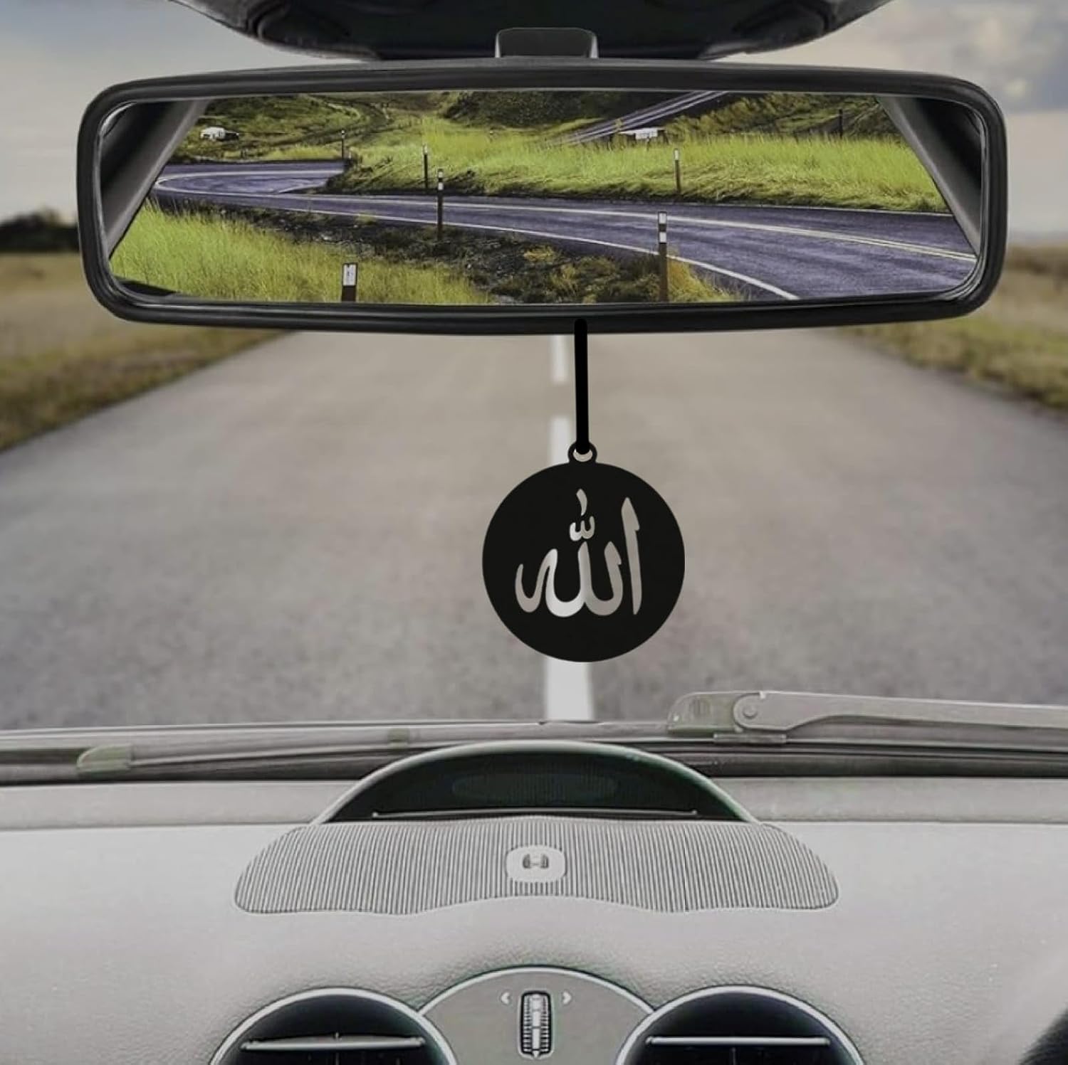 Allah Yazılı Araba Dikiz Aynası Süsü, Siyah Renk, Daire Tasarım