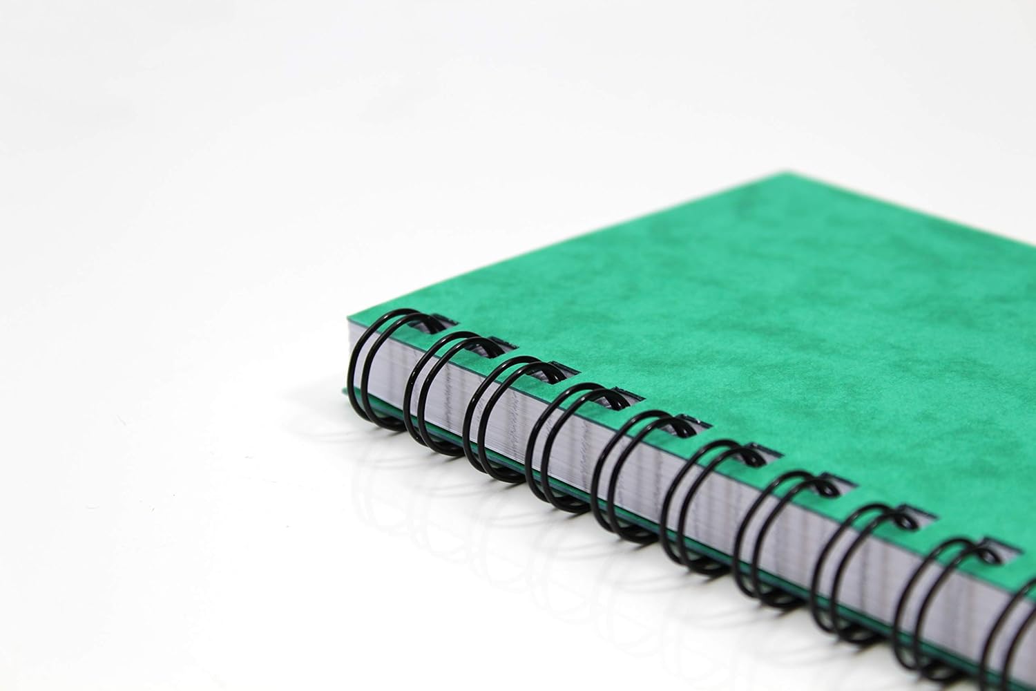 Silvine Luxpad A6 Twin Wire Hardback Notebook. 200 Feint Ruled Pages and Durable Pressboard Covers. Ref SPA6 Green