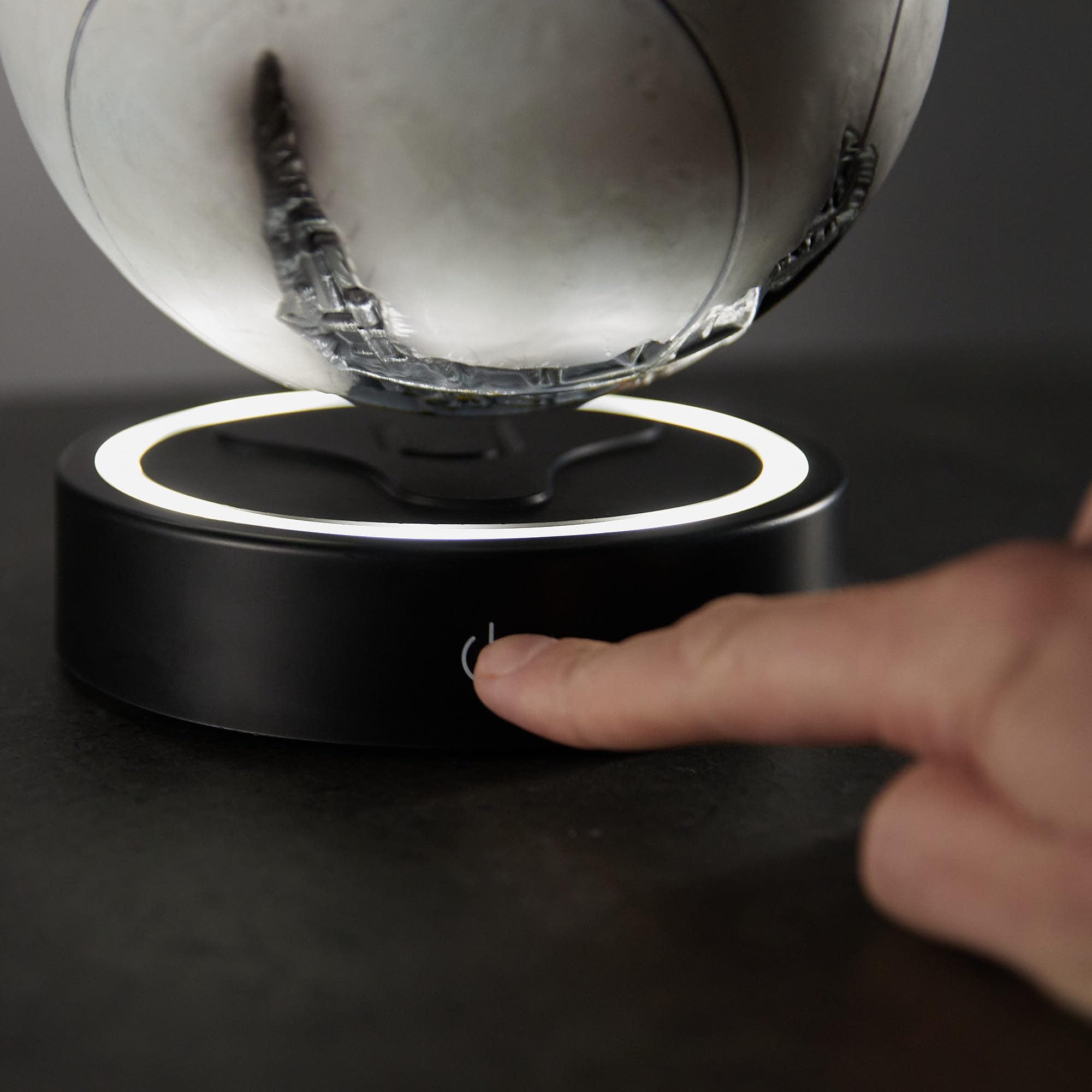 Numskull Lampada Magnetica a LED Destiny – Traveler Fluttuante – Merchandise Ufficiale Destiny 2