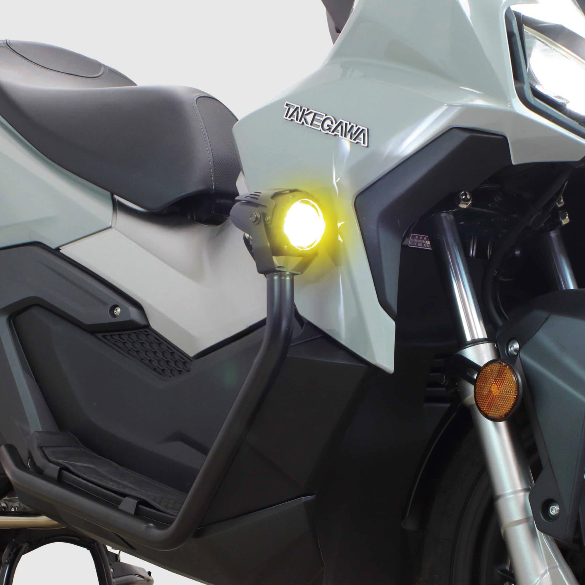武川 ADV160(KF54-1000001?) LEDフォグランプキット(カットライン/15W 武川 ADV160(KF54-1000001?) LEDフォグランプキット(カットライン/15W