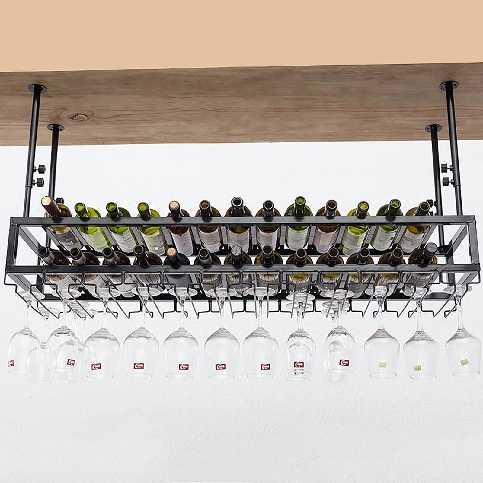 Casier à vin au plafond réglable pour sublimer l'îlot central de votre cuisine