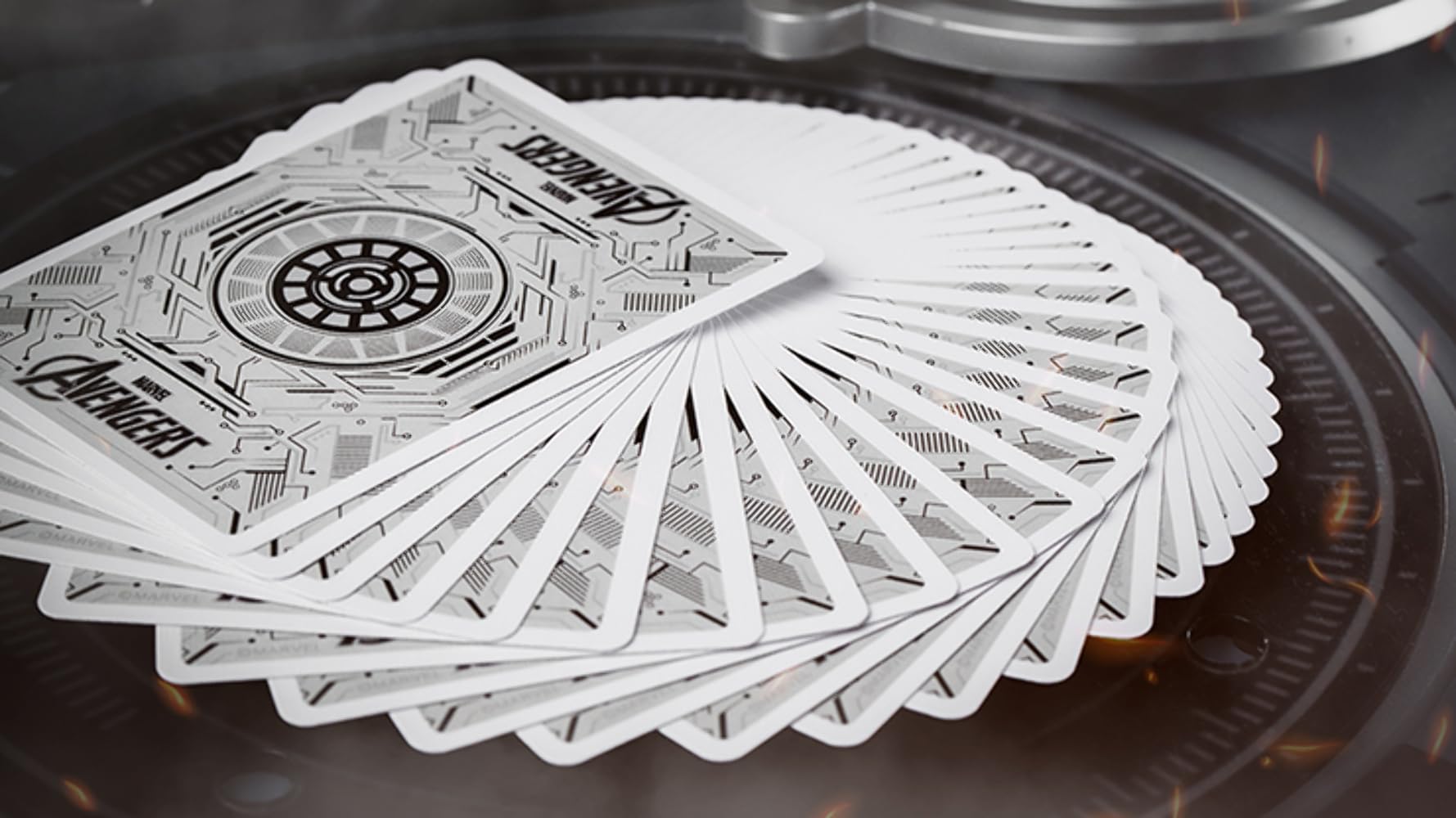 Amazon.co.jp: マーフィーのマジックサプライ、Inc.アイアンマンMK1