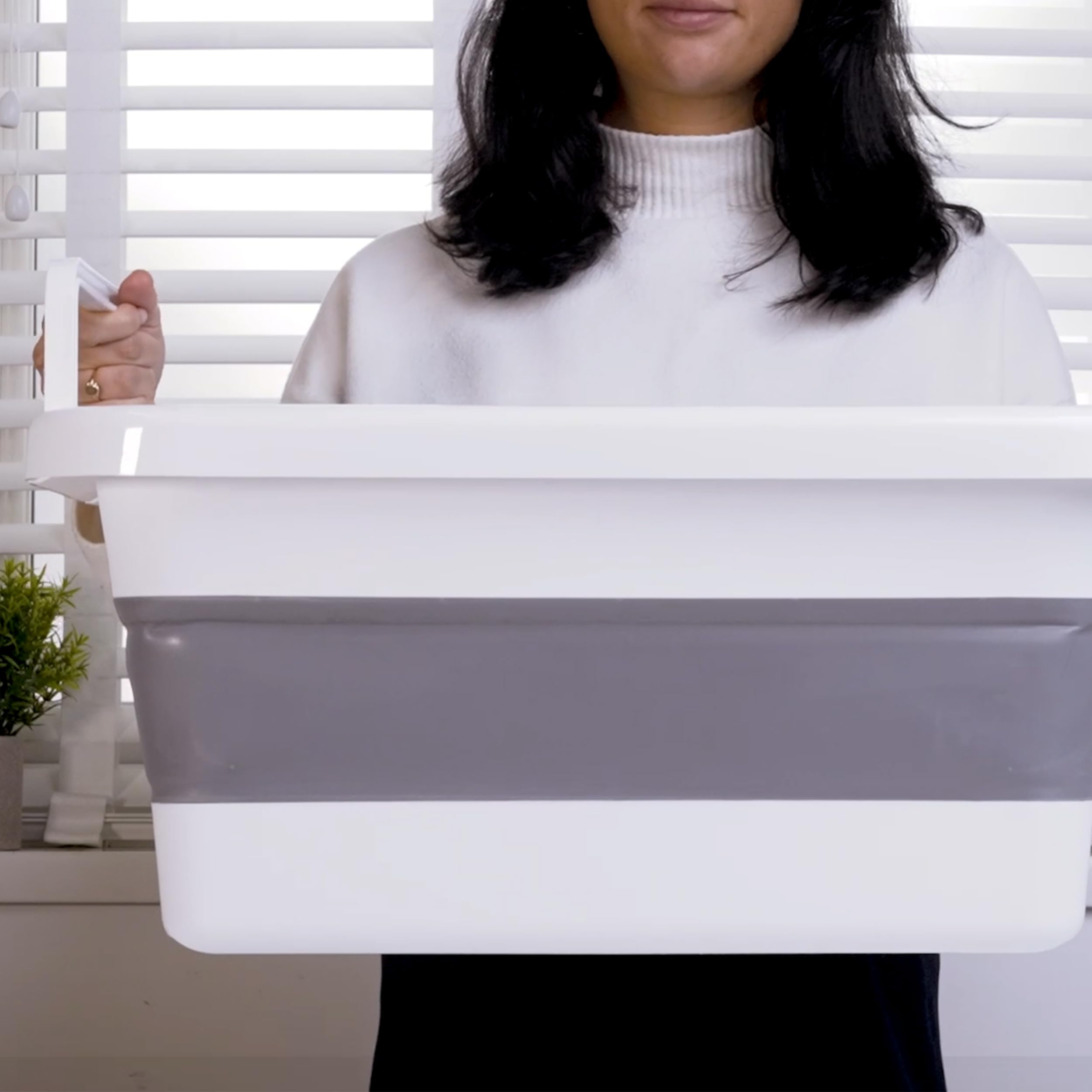 Beldray LA028923FEU7 stapelbarer Wäschekorb – 36 Liter Fassungsvermögen, einfaches Organisieren, innovative Stapel- und Verriegelungsfunktionen, praktische Tragegriffe, platzsparendes Design