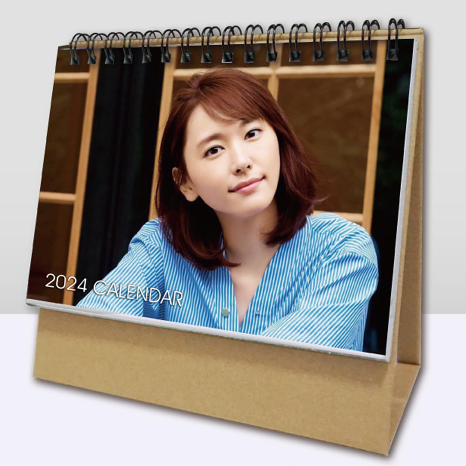 Amazon.co.jp: 新垣結衣 卓上カレンダー カレンダー 2025年