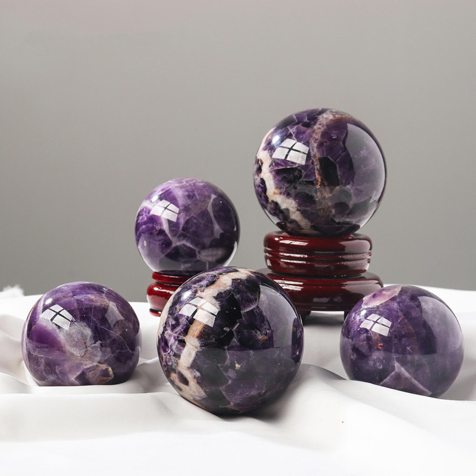 Amazon｜55-70 ミリメートルドリームアメジストクリスタル