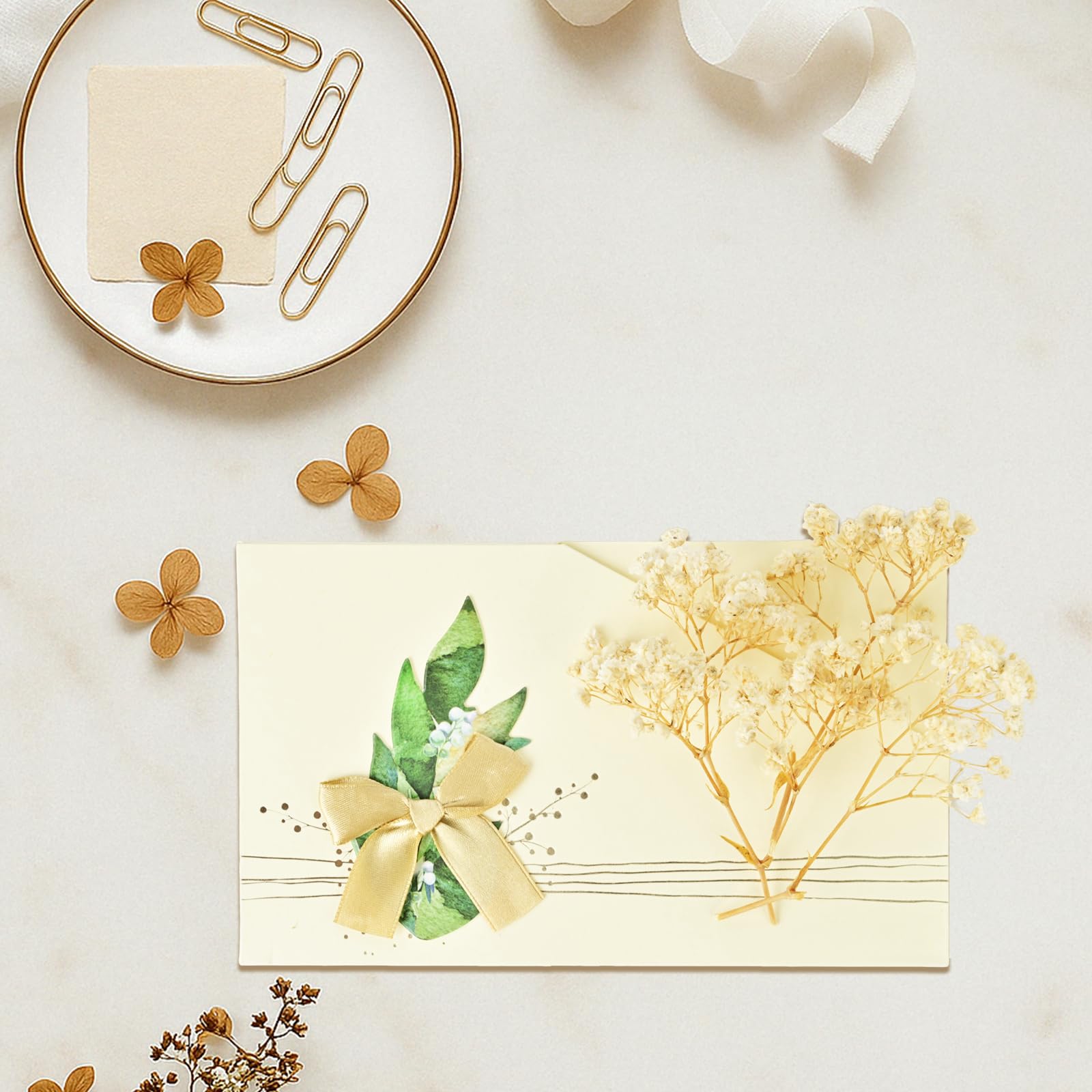 ForestM 100PCS Dried Pressed Flowers, Natural Dried Gypsophila Mini Breath Flowers, Real Natural Dried Flower for Vase Crafts - Image 4