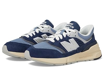 New Balance Kids 997R (Little Kid/Big Kid) Kids Shoes Nb Navy/Silver Metallic : 3.5 Big Kid M, Suede/Synthetic