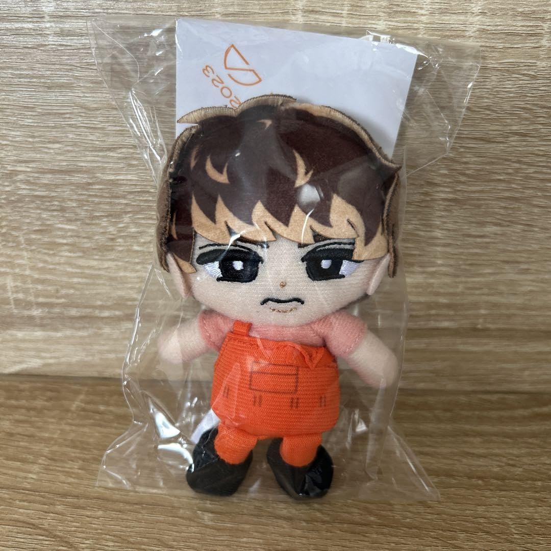 Amazon.co.jp: SnowMan 向井康二 スノチル ぬいぐるみ : おもちゃ 