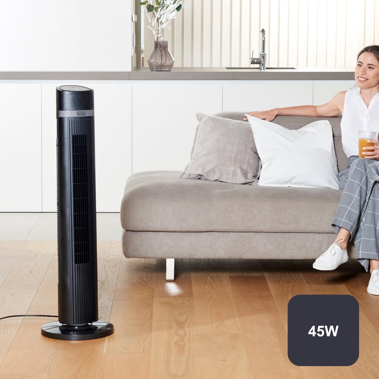 Black+Decker BXEFT50E wentylator kolumnowy 102 cm, 45 W, 4 prędkości, oscylujący, kontroler soft touch, timer 15h, pilot zdalnego sterowania, 3 tryby, cichy uchwyt, stabilna podstawa, czarny