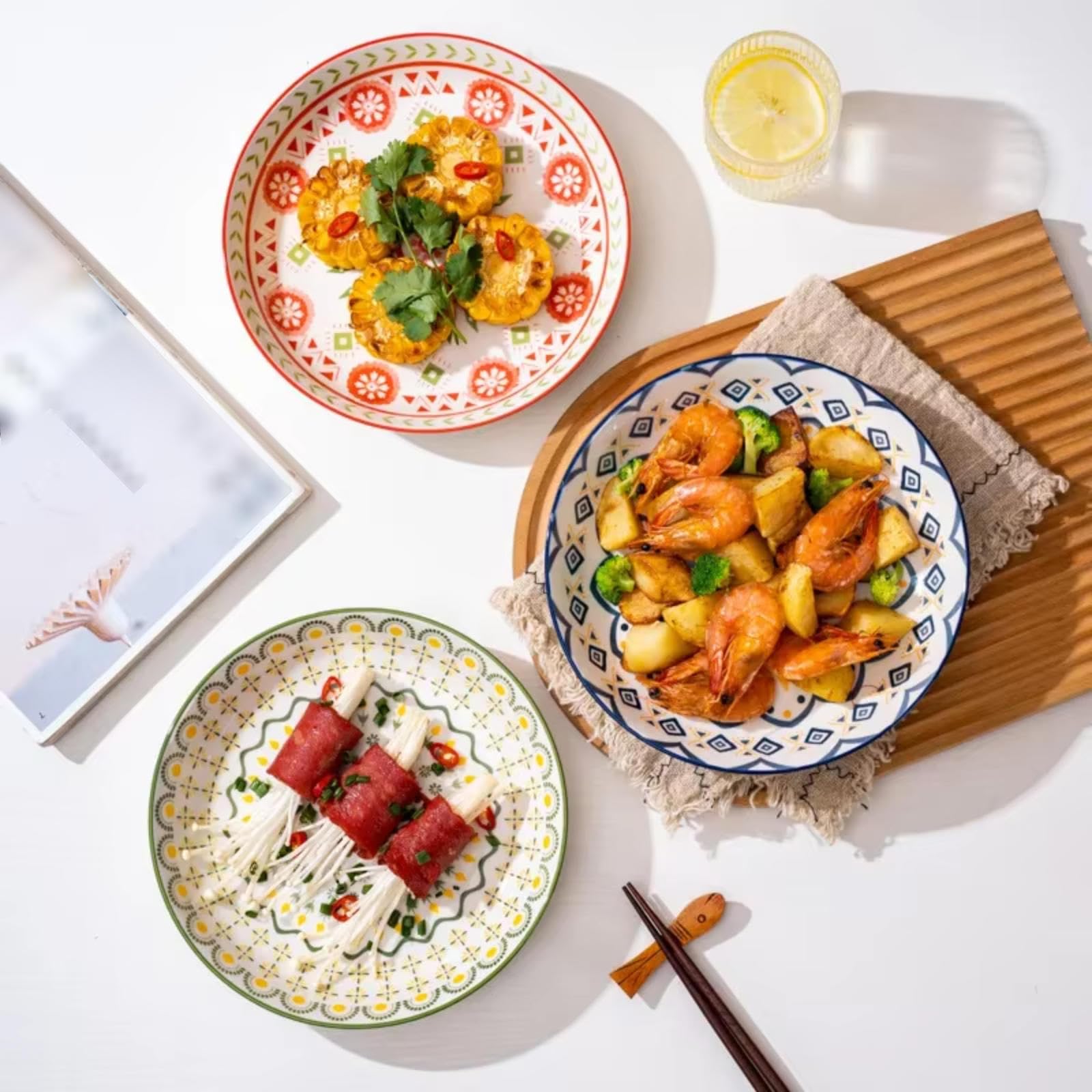 Piatto in ceramica colorata con cervo da 20,3 cm, perfetto per insalate e snack, forno a microonde e lavastoviglie, stoviglie per casa e feste