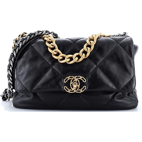 Chanel, Pre-Loved 19 Flap Bag Quilted Leather Large, Black