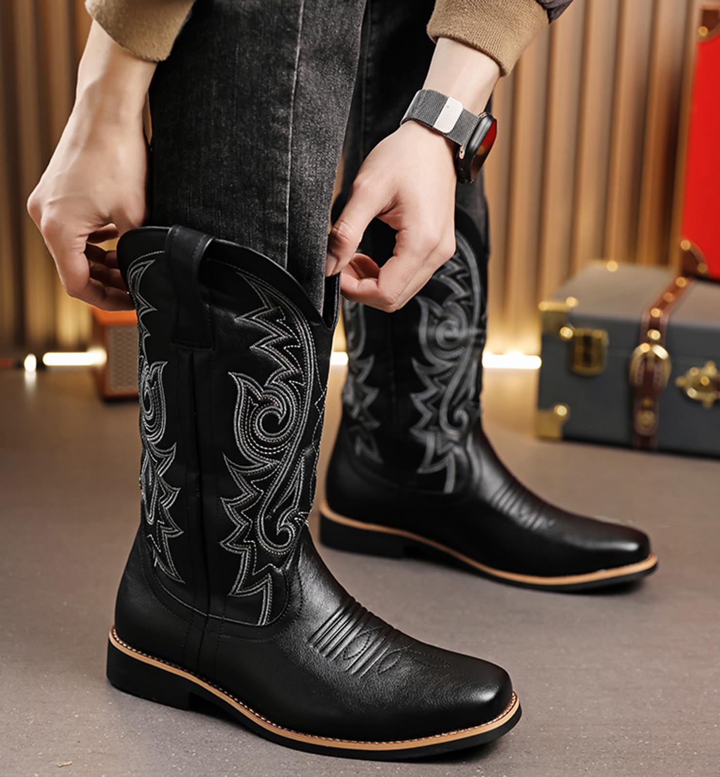 Stivali da Cowboy Uomo Stivali Western Classici Ricamati | PU in Pelle Stivali Country da Ballo con Suola in Gomma Antiscivolo Tacco Basso Vintage Marrone Nero