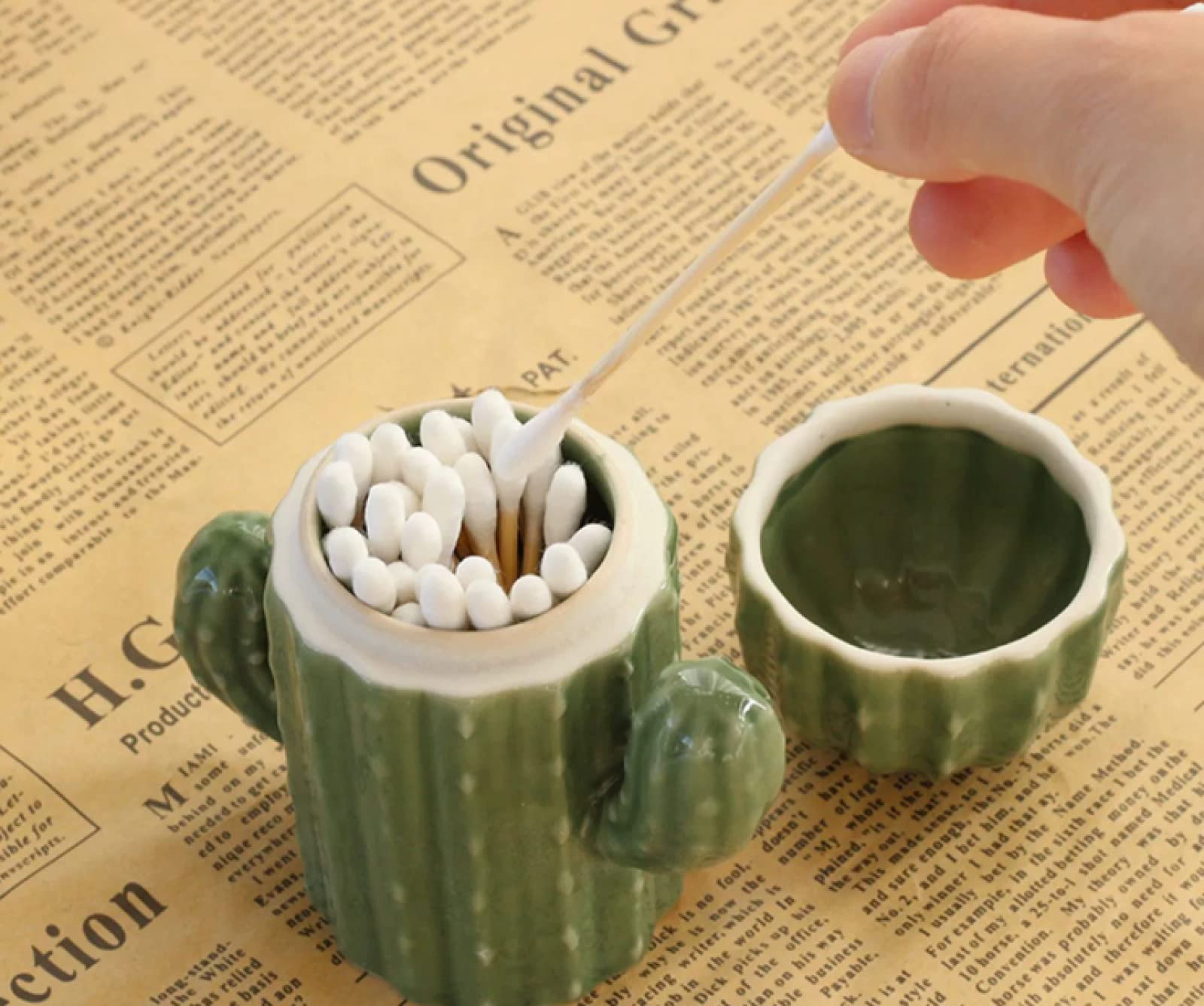 Titular de palillo de dientes decorativo de cerámica Dispensador de palillo de dientes en forma de cactus verde Contenedor de hisopo de algodón de cerámica para decoración de mesa de fiesta