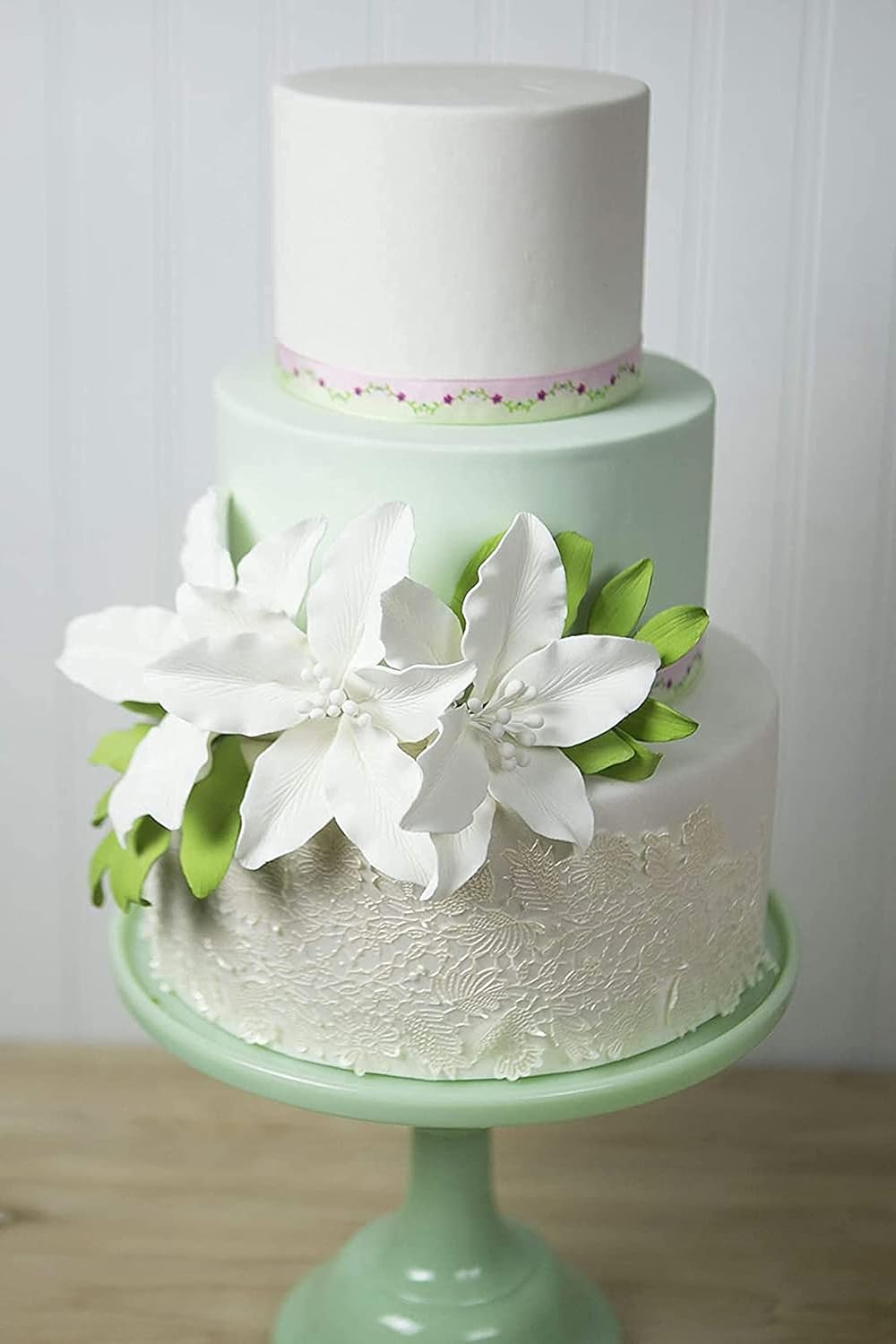 Global Sugar Art Casablanca, Easter Lily Sugar Cake Flowers, White Extra Large 3 Count by Chef Alan Tetreault