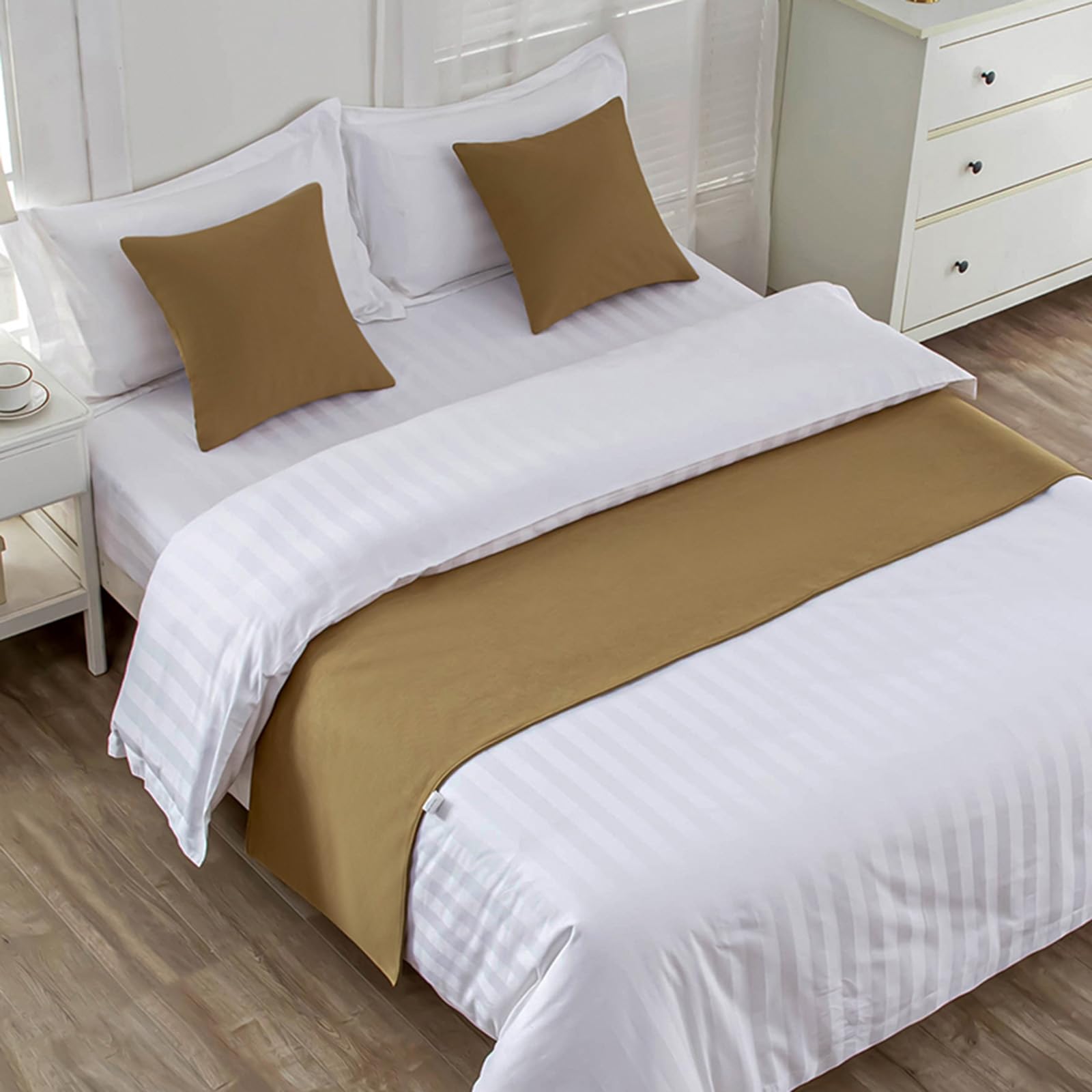 QRGMKL Premium Bed Runner for Foot of Bed, Solid Color Bed Scarf Cotton Linen Bedspread Home Decoration Hotel Bedroom Bedding Protector-Light Coffee||2 Pillowcases(45X45cm)