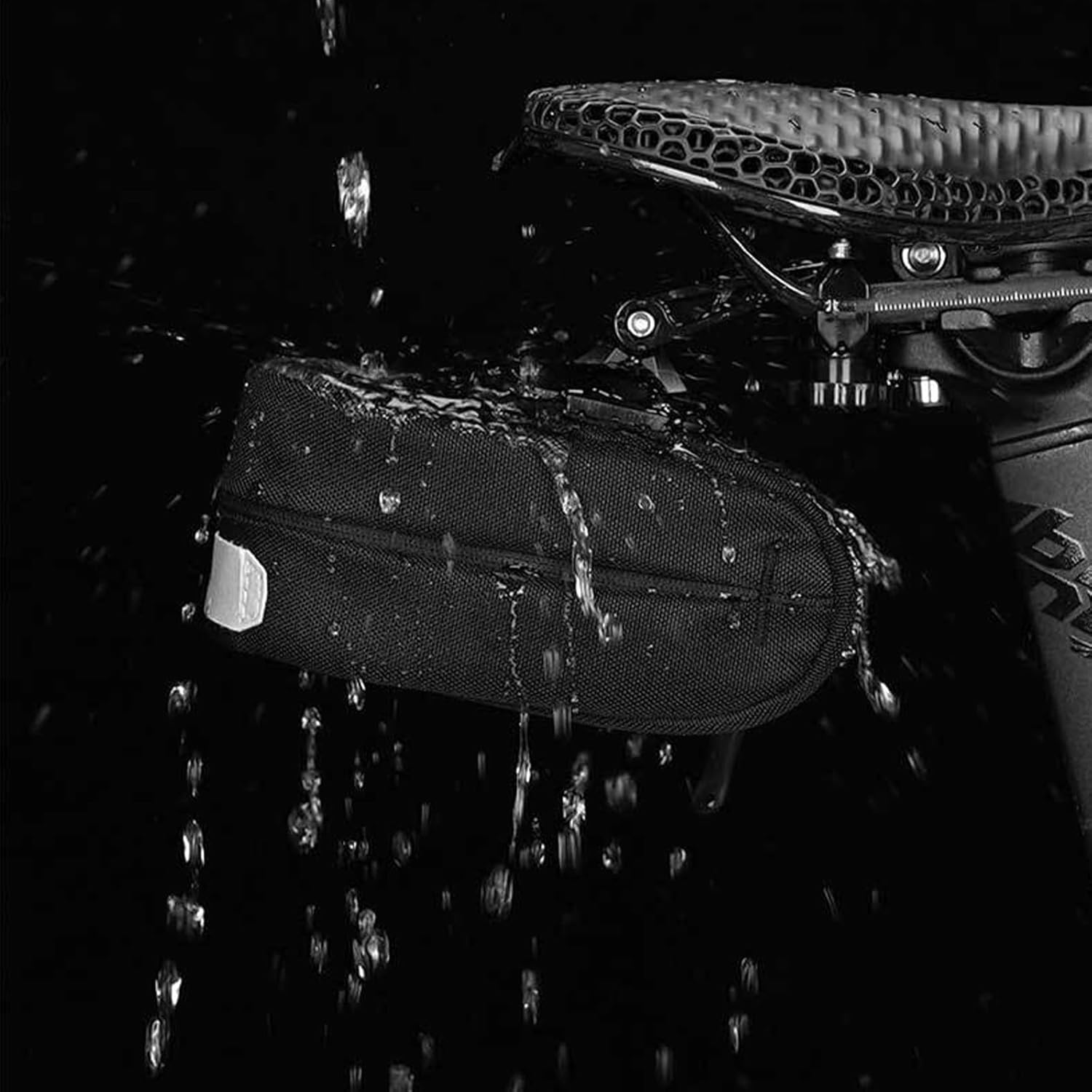 ENLEE Bike Saddle Bag, Adjustable Bicycle Seat Bag, Quick-release Tail Bag Cycling Seat Pack for Mountain Road Bikes (Black) - Image 3