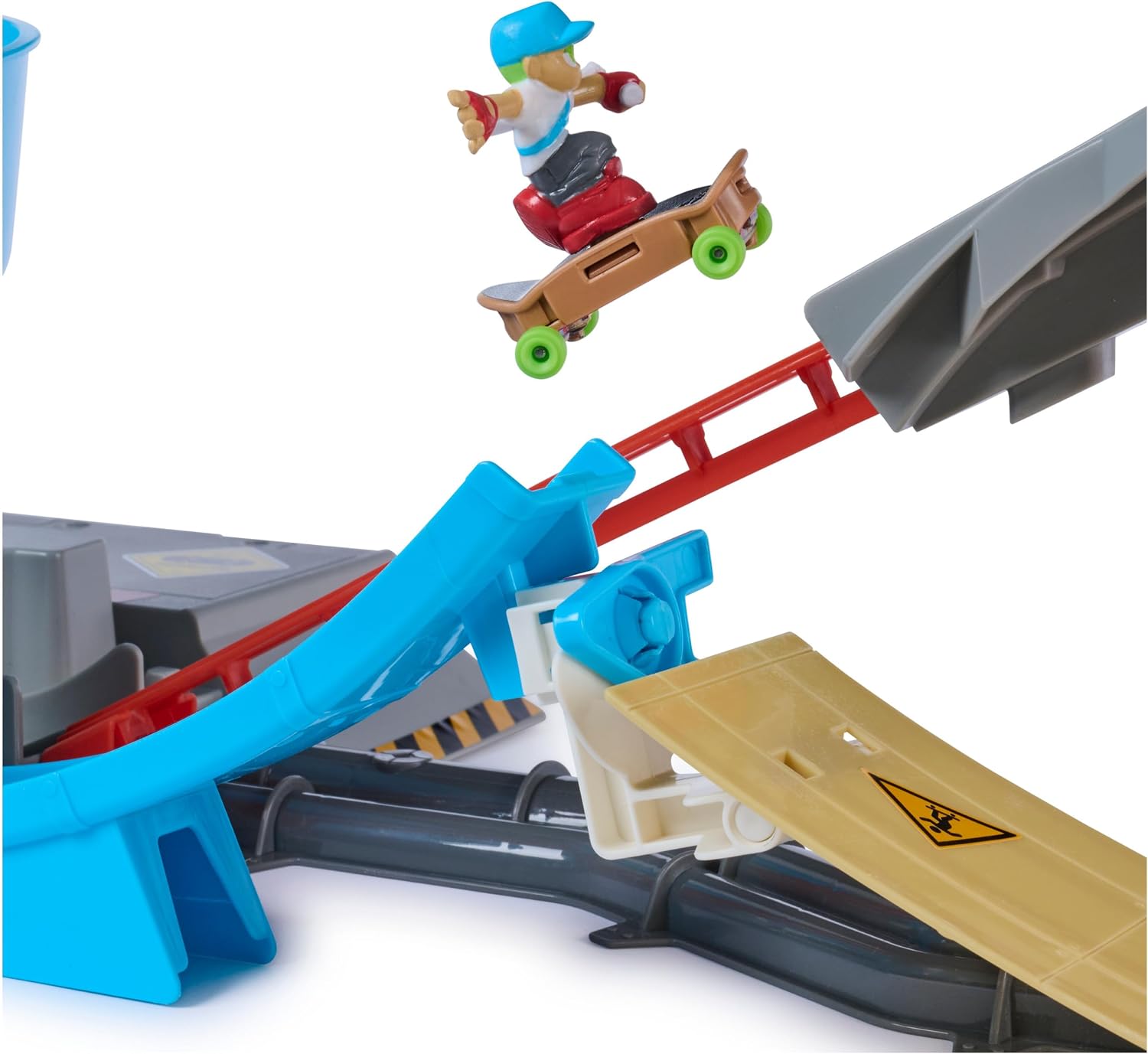 Tech Deck Free Riders Extreme Playset, Motorized Fingerboard Skatepark with Exclusive Figure, A Fidget Toy and Skateboard Toys for Kids, Ages 5 and Up