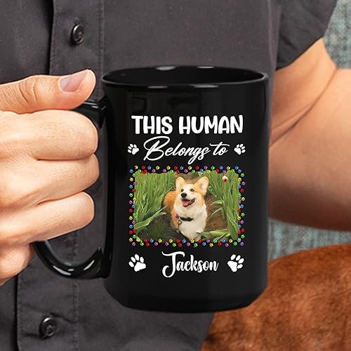 Miniatura 3 de Taza de cerámica personalizada con nombre de mascota, este humano pertenece a la taza de porcelana, taza de perro, regalo del dueño de mascotas de