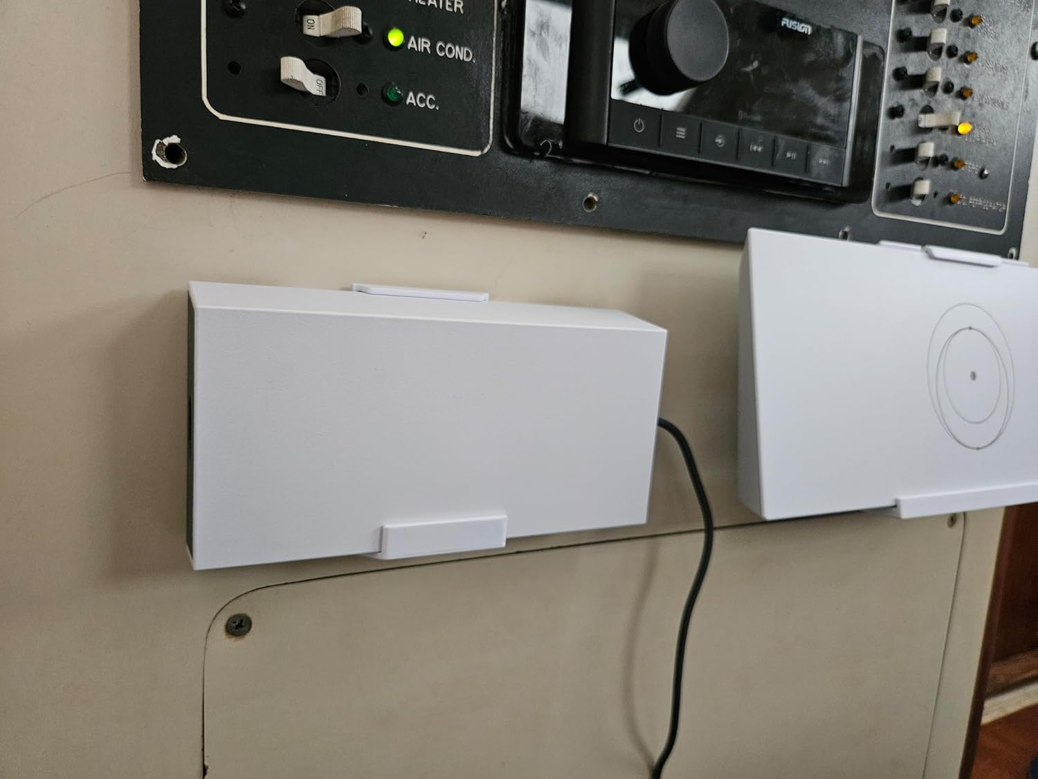 Marine-Grade Adjustable Rail Mount for Starlink GEN 3 Antenna - Flat Dish Base Perfect for Boats, Yachts, Sailboats, and Trawlers