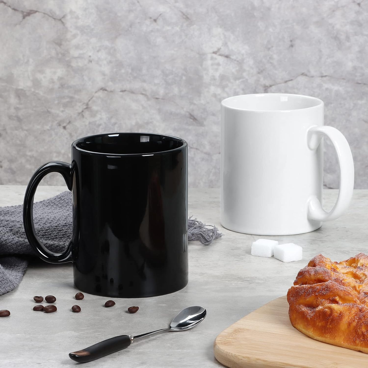 Smilatte 20 OZ Extra Large Ceramic Coffee Mug, M017 Classic Porcelain Boss Super Big Tea Cup with Handle for Office and Home, Black - Image 5