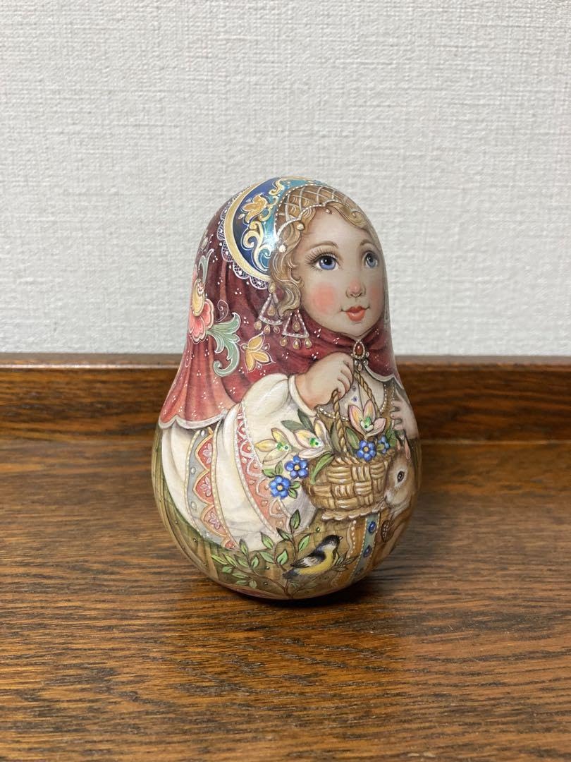 ロシア雑貨☆『女の子とリス』お起き上がりこぼし♪マトリョーシカ ロシア雑貨☆『女の子とリス』お起き上がりこぼし♪マトリョーシカ