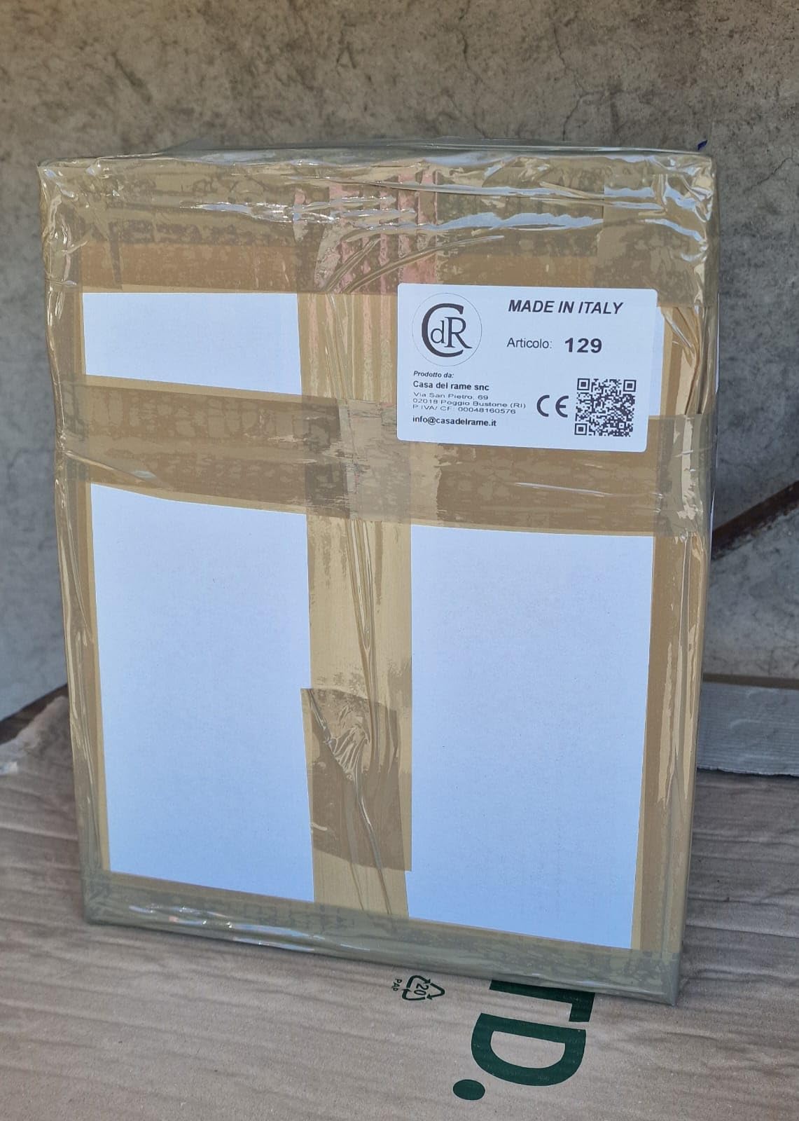 Brucialegna Angolare In Ferro Battuto - Piccolo Sostegno Per Legna Da Camino, Fatto In Italia