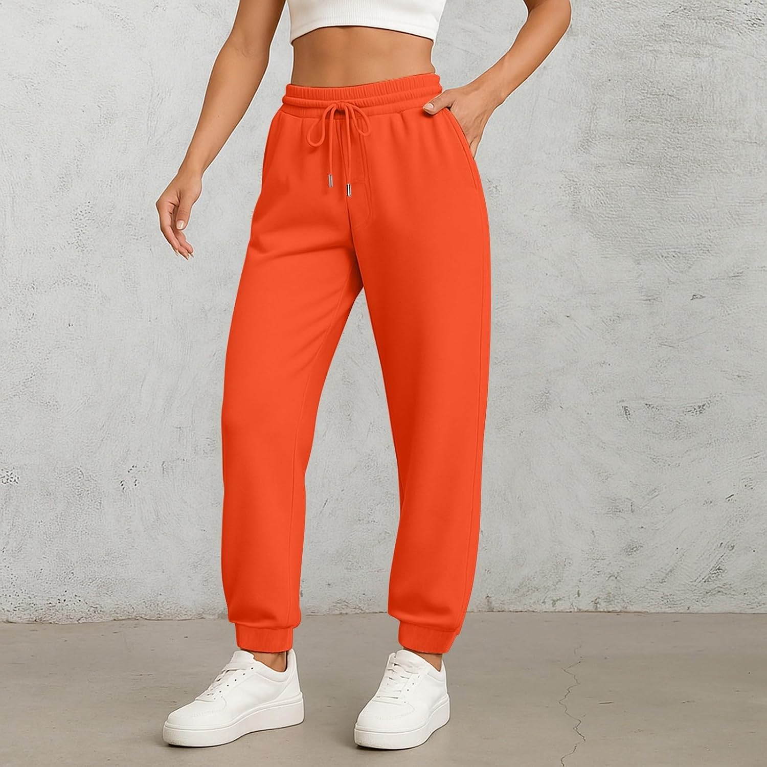 Women's Baggy Sweatpants, Lounge Pants with Pockets for Running and Casual Wear