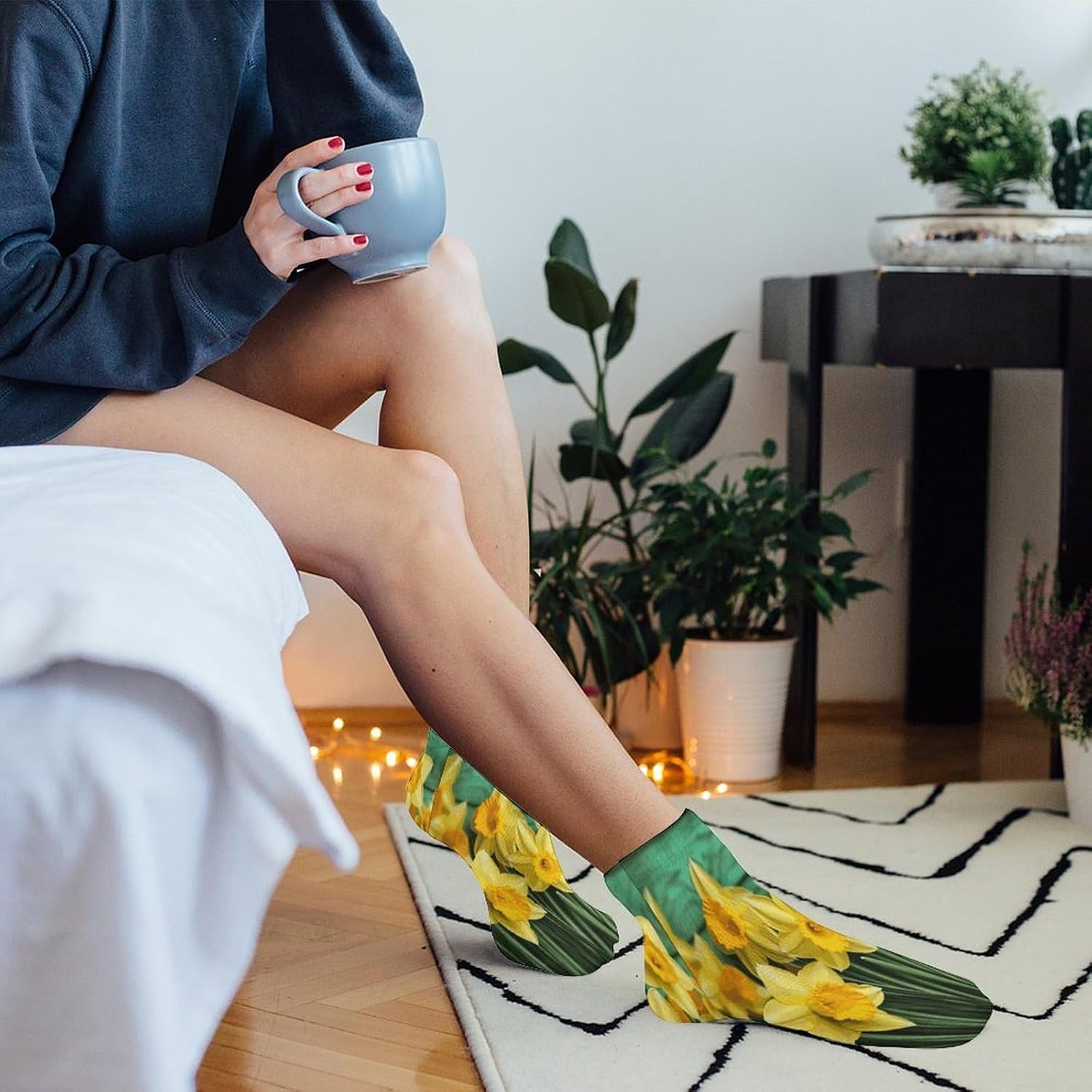Yellow Daffodils Flowers Ankle Socks for Men Women 5 Pairs | Comfortable Casual Low Cut Socks, Lightweight No Show Breathable Athletic Socks, Soft Mini Crew Socks for All Seasons