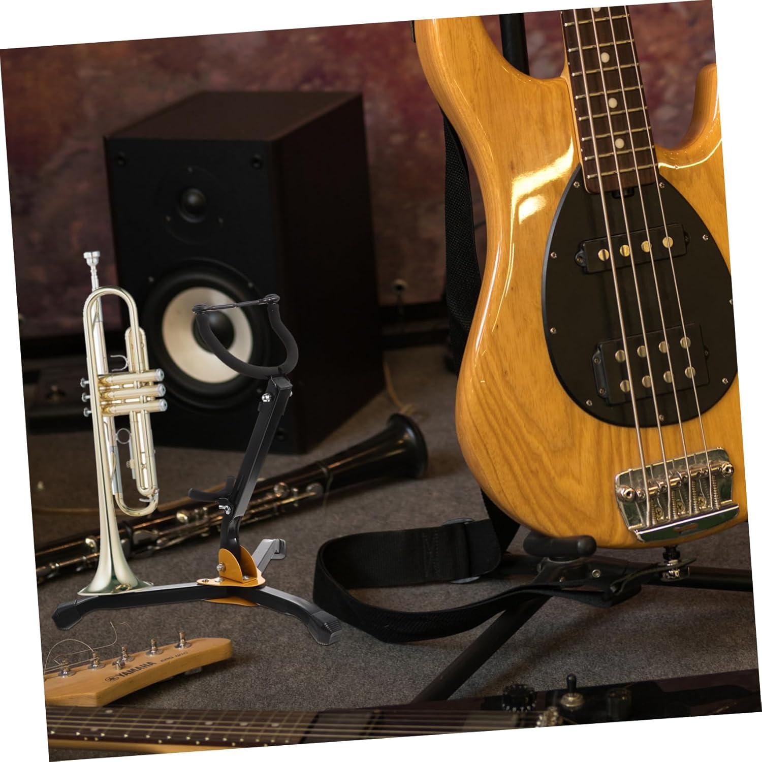 SUPVOX Saxophone Stand for Clarinet Foldable Sax Tripod Holder Tenor Sax Stand Saxophone Accessories Space-saving Design Easy to Carry